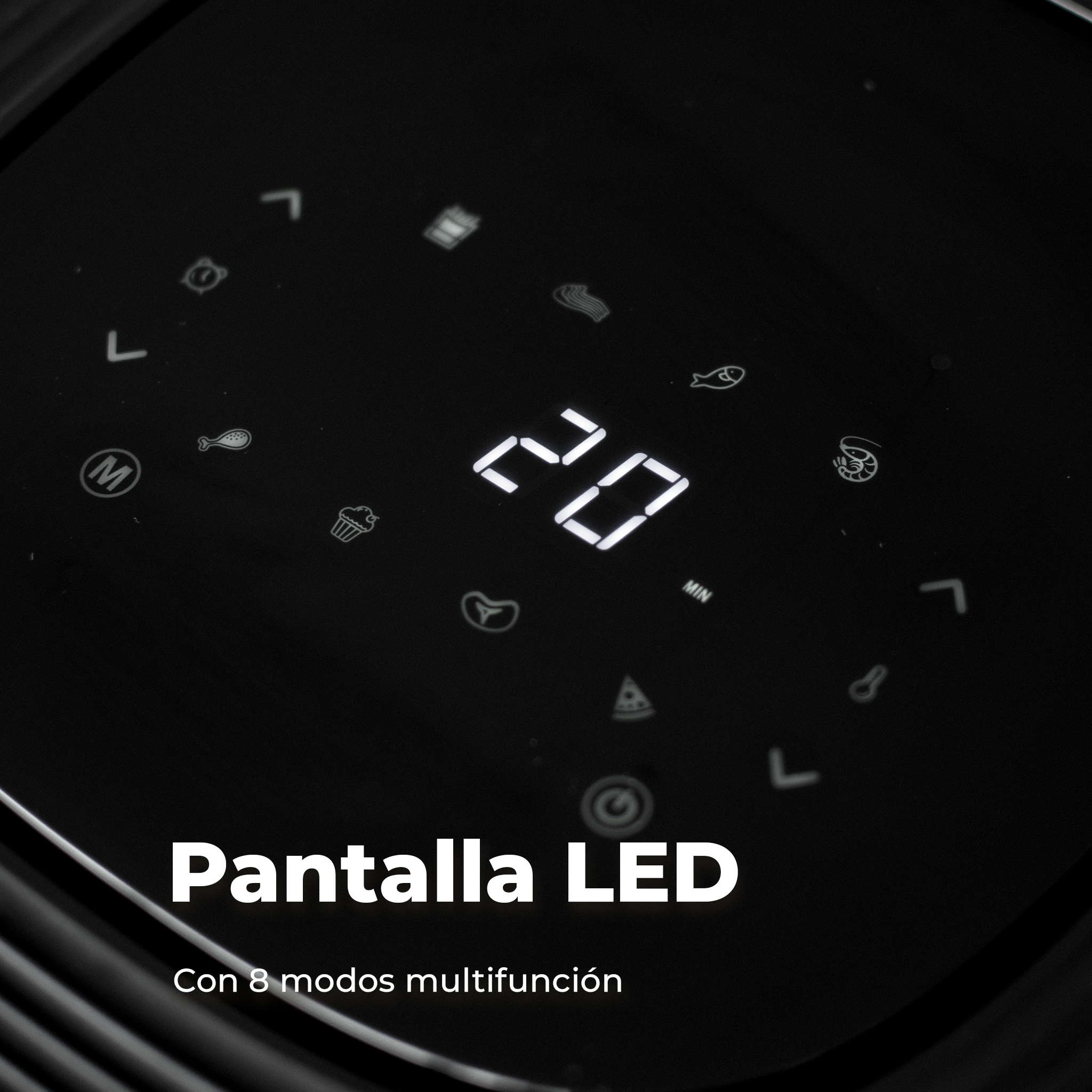Primo piano del display digitale di una friggitrice ad aria nera che mostra '20'.