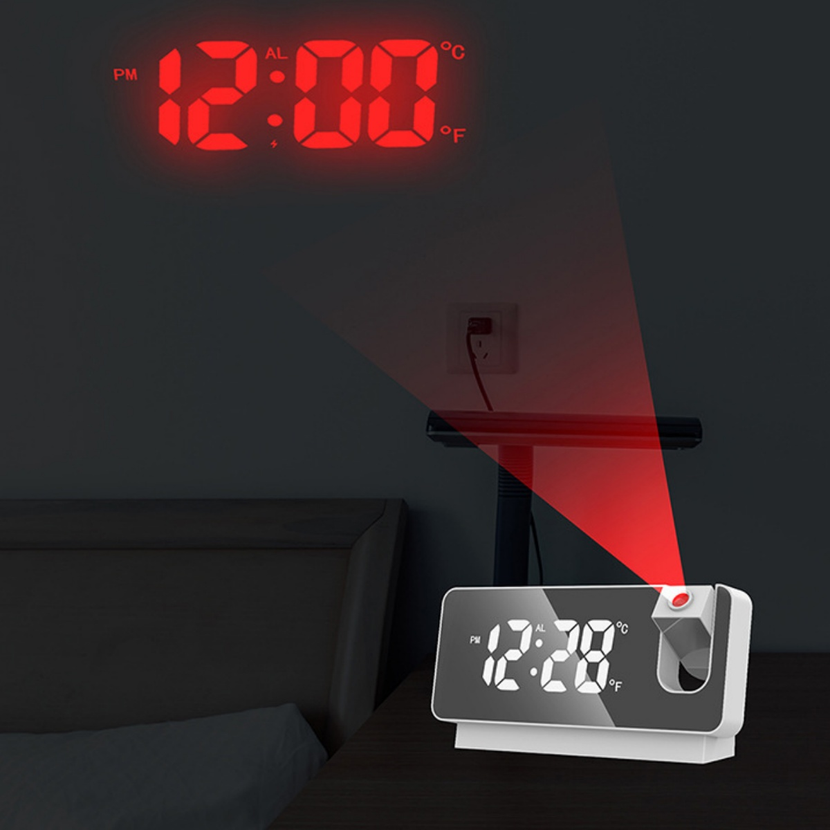 Ein digitaler Wecker mit roter Projektion an der Wand. Die Zeit wird auf der Uhr angezeigt.