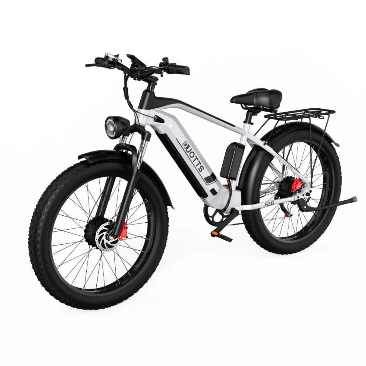 Weißes und graues DUOTTS-Elektrofahrrad. Schwarze Reifen, Sitz und Gepäckträger. Frontscheinwerfer sichtbar. Weißer Hintergrund.
