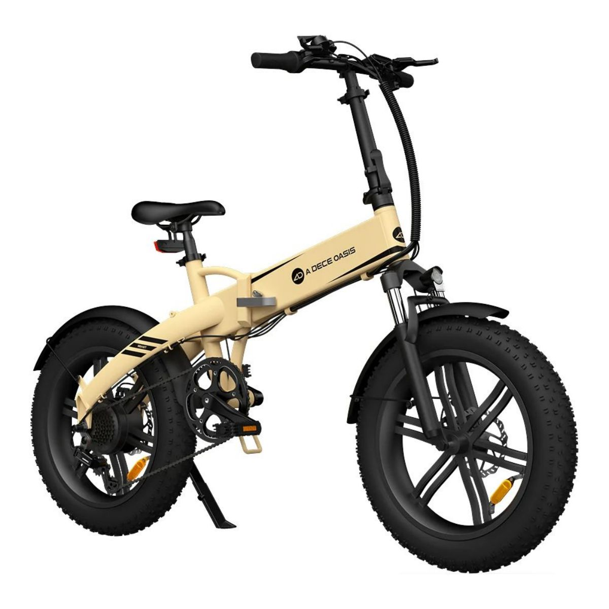 Una bici elettrica beige con pneumatici neri e telaio nero, parcheggiata su una superficie bianca.