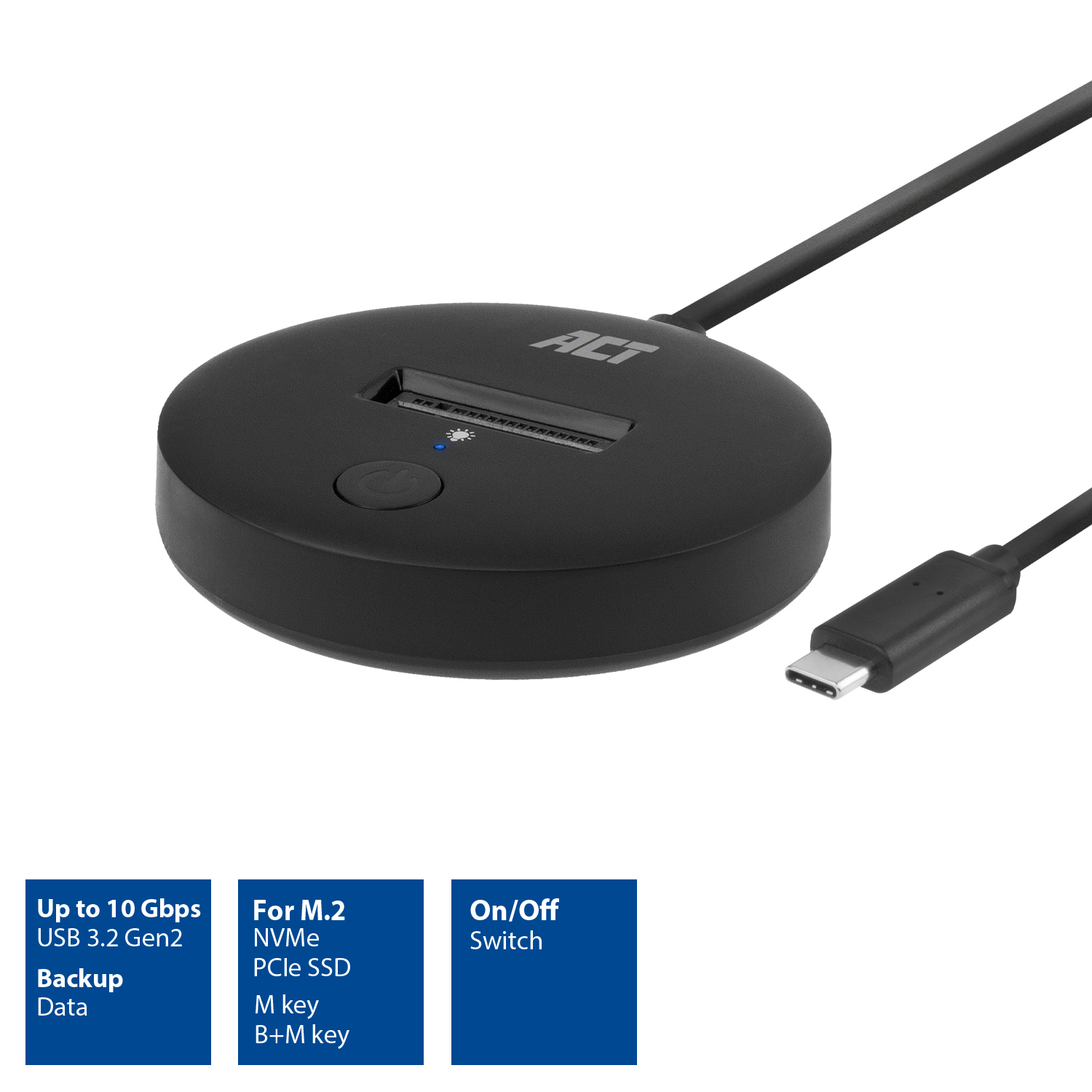 Zwart cirkelvormig apparaat met een USB-C poort en een knop, met tekst die data back-up aangeeft.