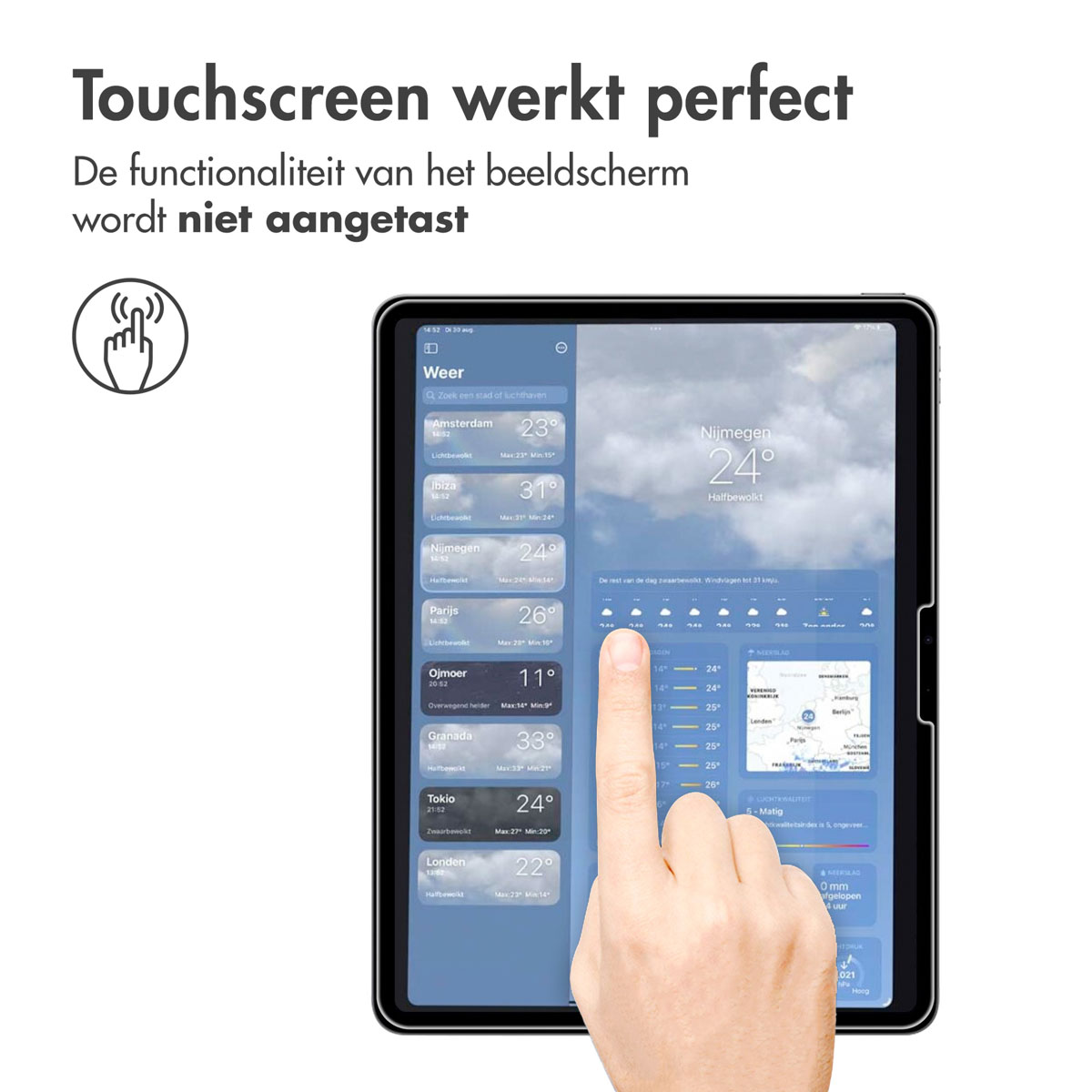 Una persona usa un tablet che mostra il meteo in diverse città con un'interfaccia touchscreen.