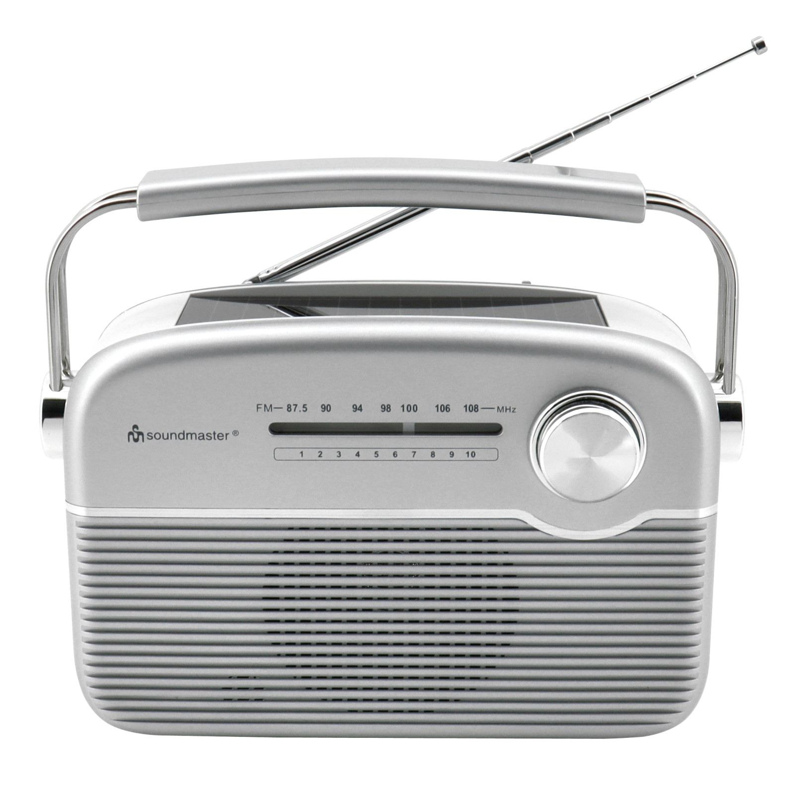 Silbernes Soundmaster-Radio mit Griff, Tuner-Skala und Antenne. Vorderansicht.
