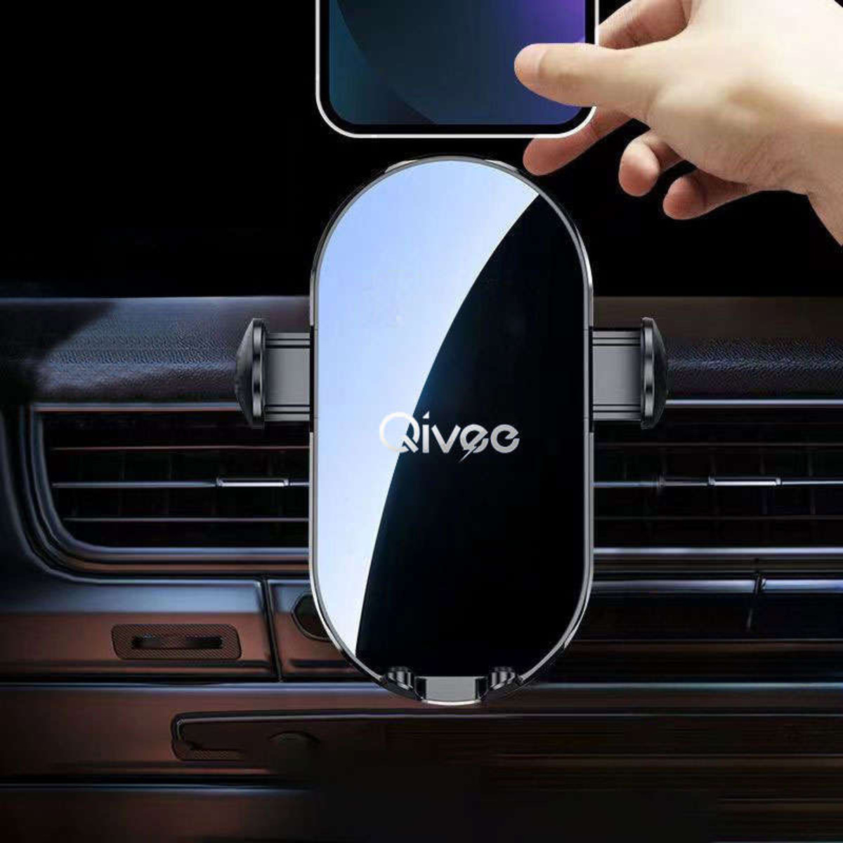 Handyhalterung für die Lüftung im Auto, auf die ein Telefon gelegt wird.