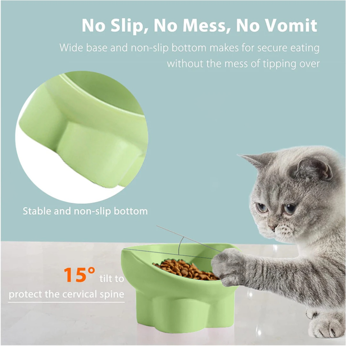 Grüner Katzennapf mit Futter, eine Katze greift nach dem Futter.