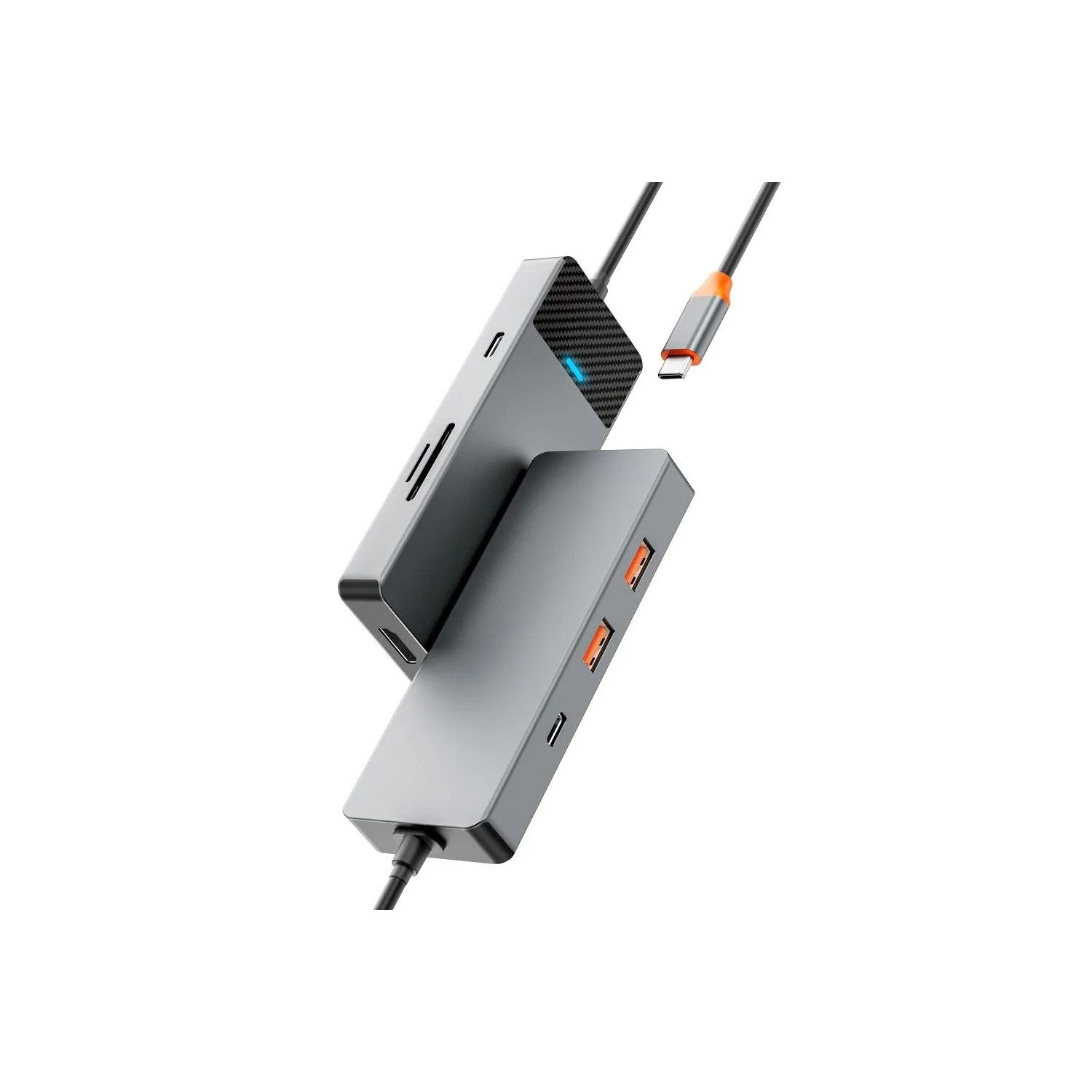 Silberner USB-Hub mit orangefarbenen Anschlüssen, schwarzen Kabeln und Stecker.