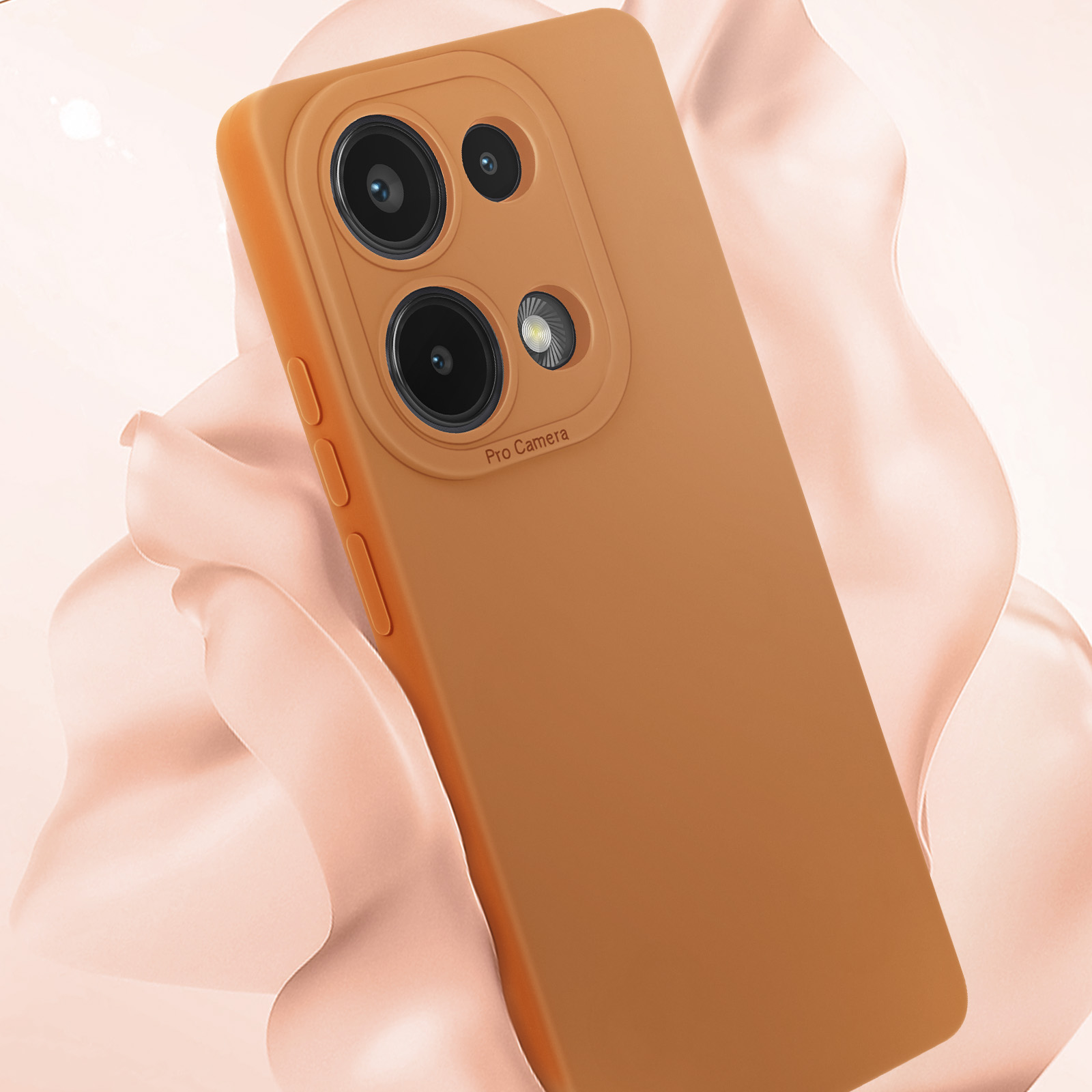 Una custodia per telefono marrone con tre obiettivi della fotocamera e scritto 'Pro Camera'.