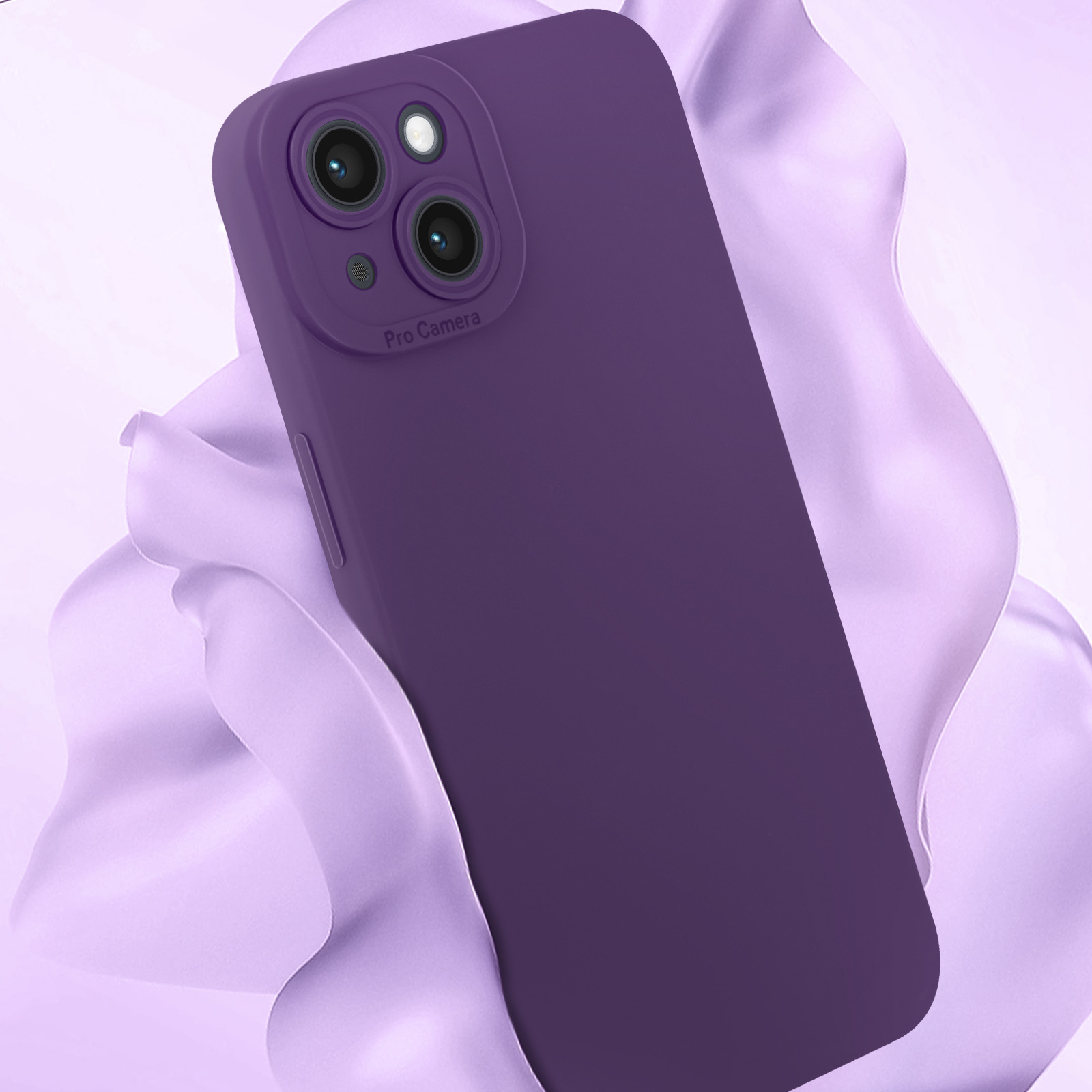 Custodia viola per telefono. Quattro ritagli per fotocamera. Pro Camera scritto. Tessuto viola sullo sfondo.