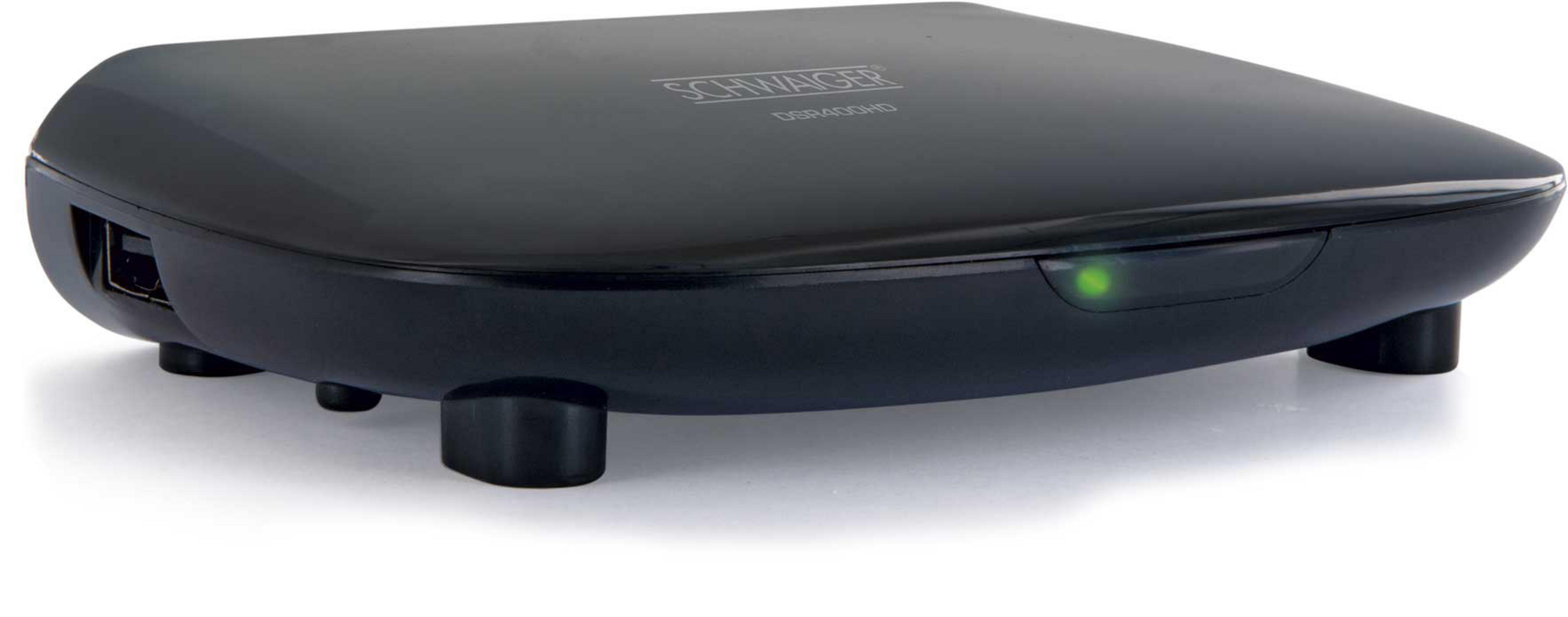 Schwarze, schlanke Schwager DSR400HD Media-Box mit grünem Licht. Sie hat einen USB-Anschluss und kleine Füße.