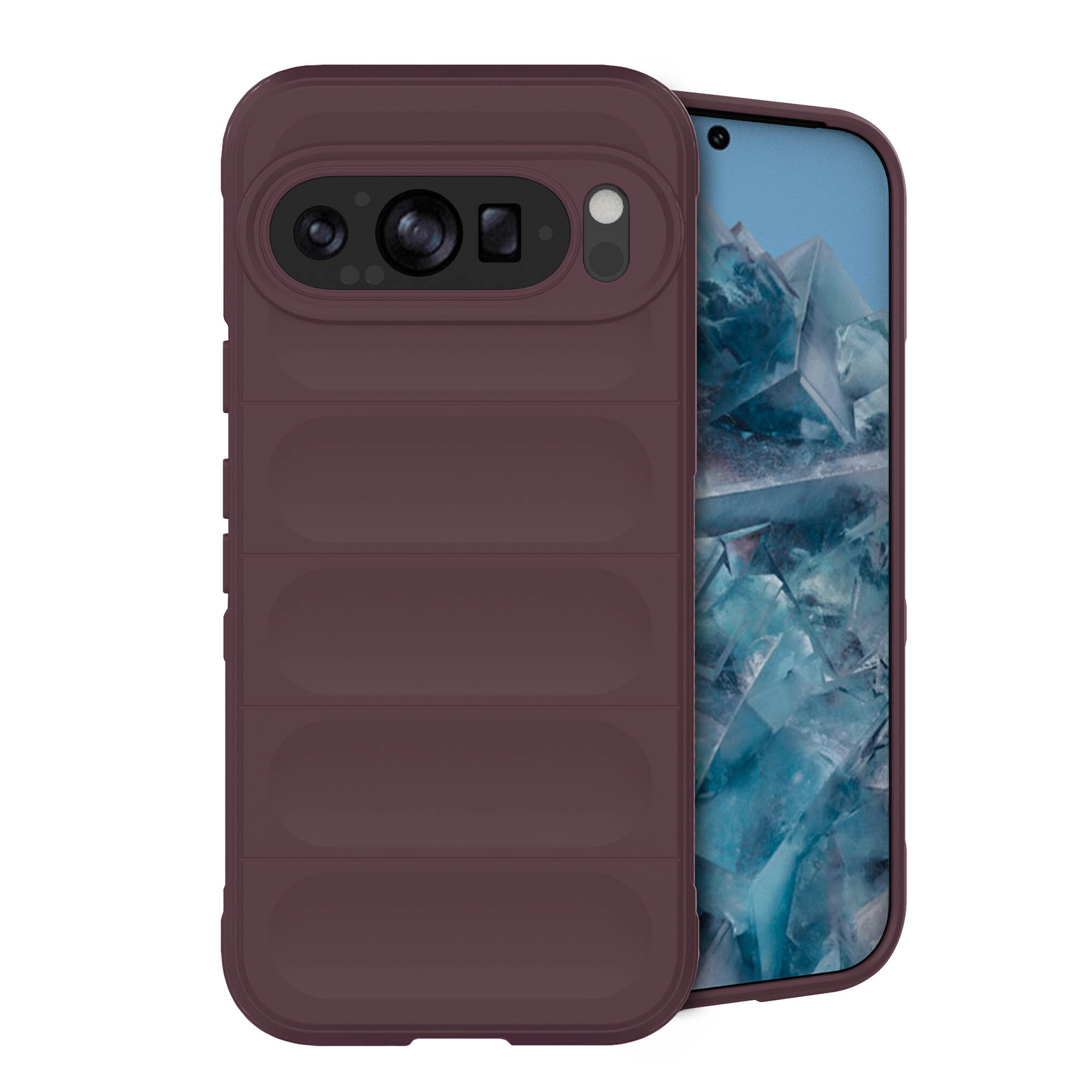 Een telefoon in een bordeauxrode hoes, de achterkant tonend. De hoes heeft een cameralensbescherming. De achtergrond is blauw.