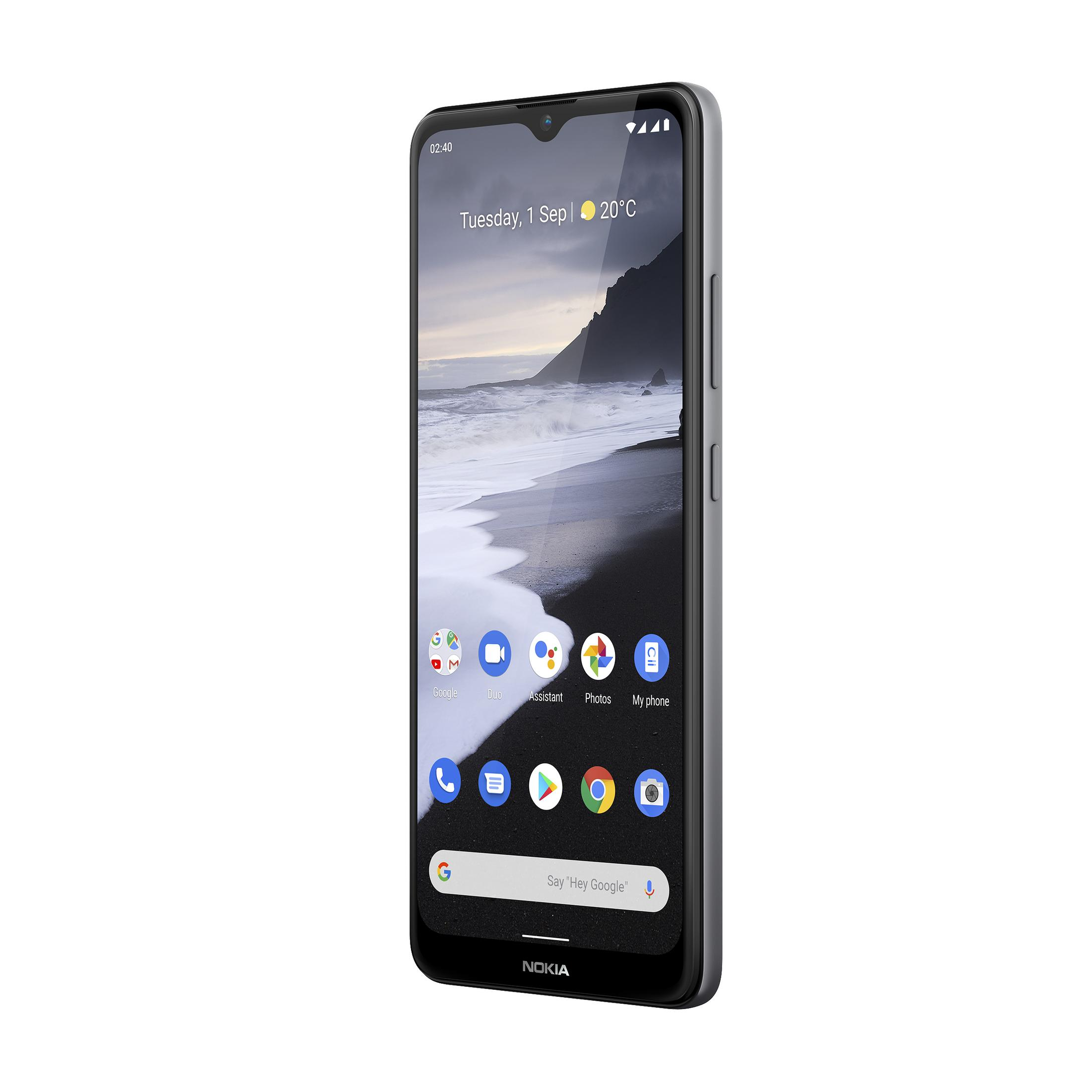 Smartfon Nokia z czarnym ekranem wyświetlającym aplikacje. Ma zdjęcie białej plaży z falami jako tapetę.