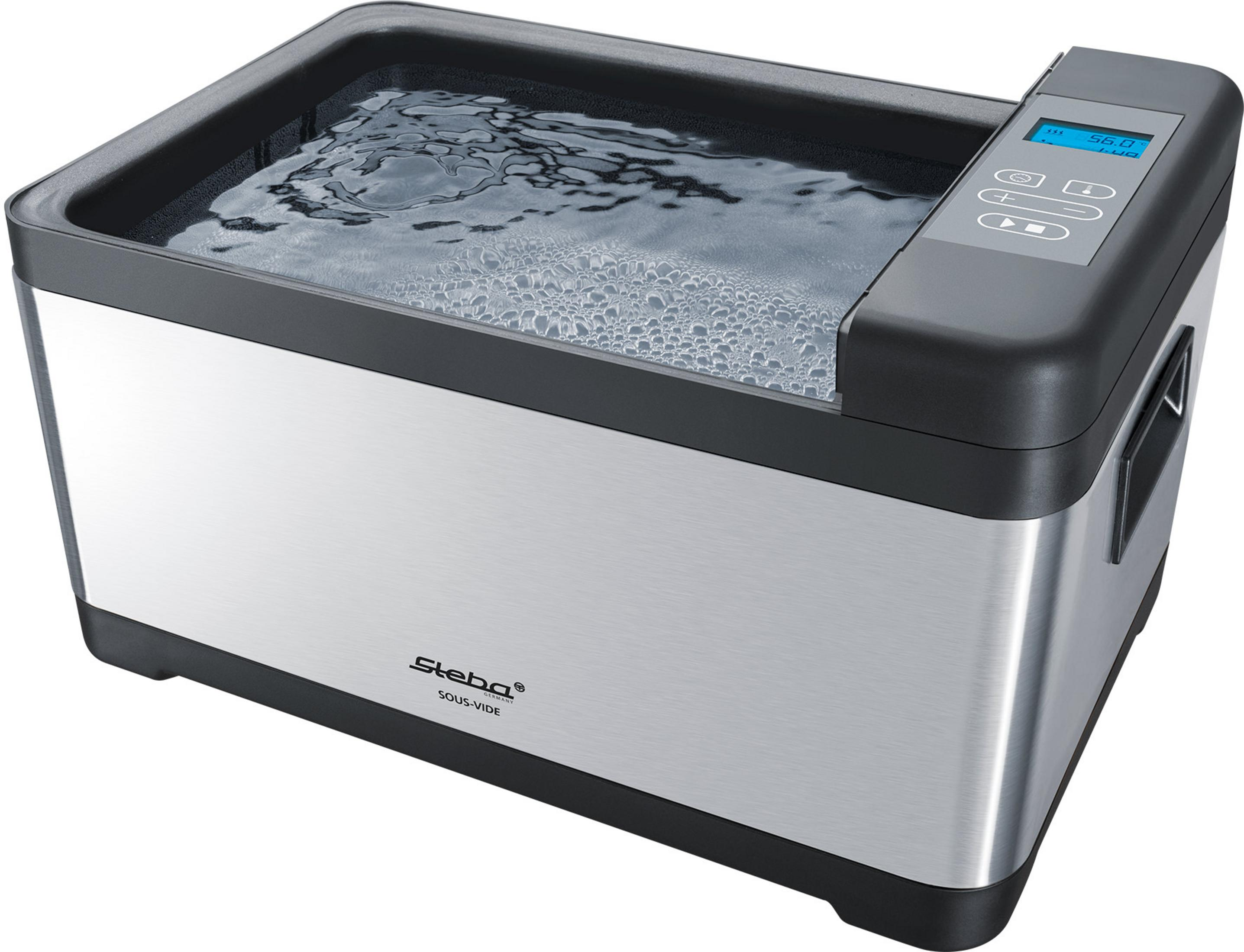 Ein Sous-Vide-Gerät aus Edelstahl mit Wasser und digitaler Anzeige.