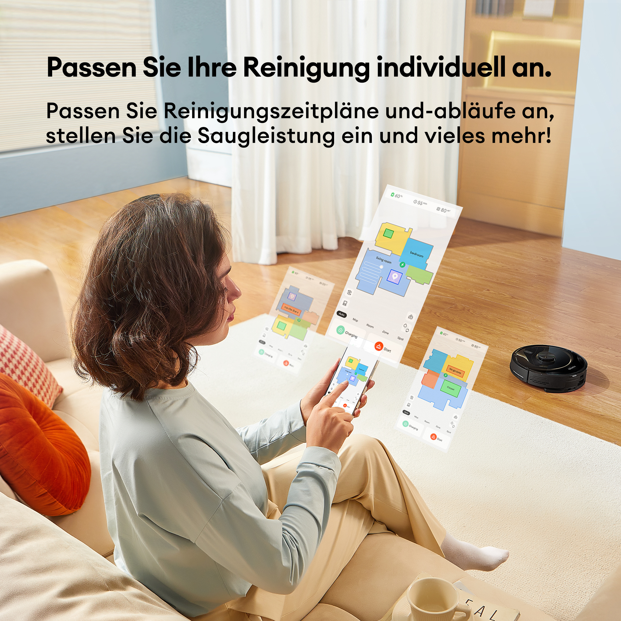 Frau benutzt Smartphone, um Roboter-Staubsauger zu steuern. Anzeigen zeigen Raumkarten. Schwarzer Roboter-Staubsauger.