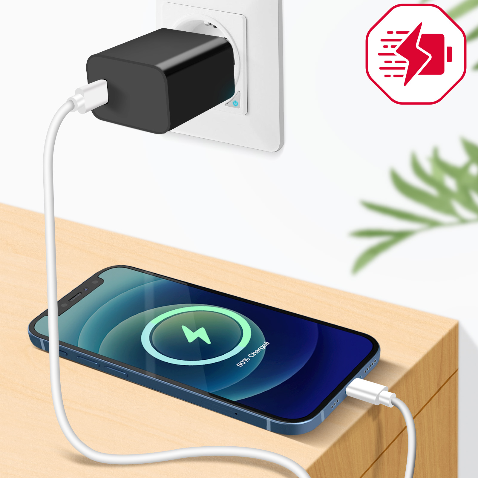 Ein Smartphone, das über ein weißes Kabel geladen wird, verbunden mit einem schwarzen Ladegerät.