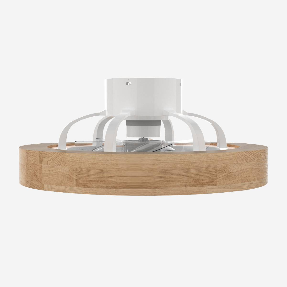 Un ventilador de techo con molduras de madera. Tiene una carcasa de motor blanca y aspas blancas.