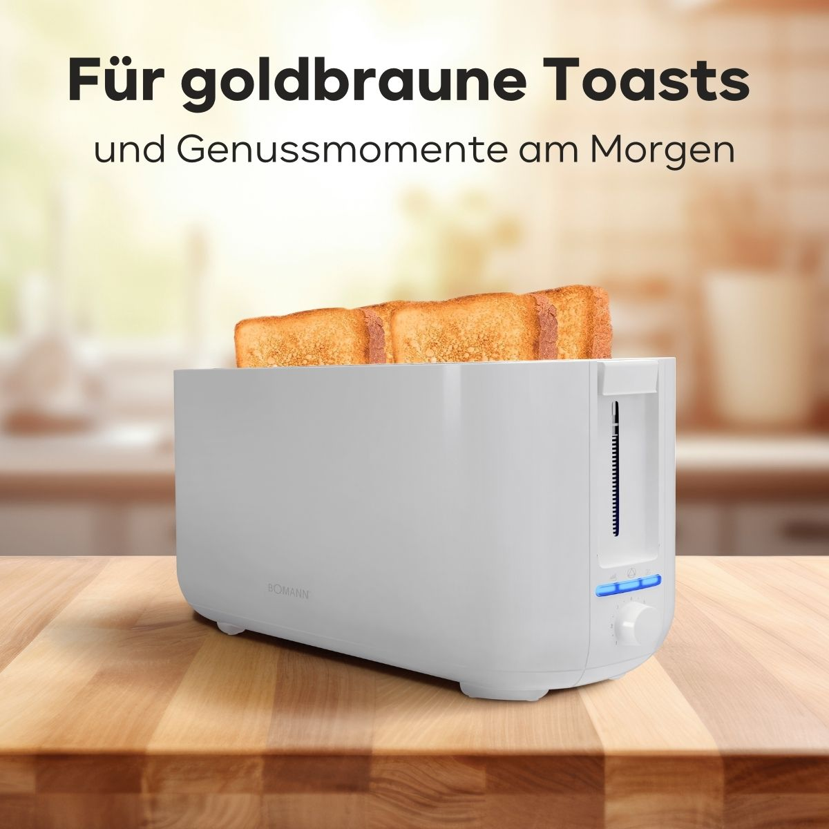 Weißer Toaster mit herausragendem Toast auf einem Holztisch.