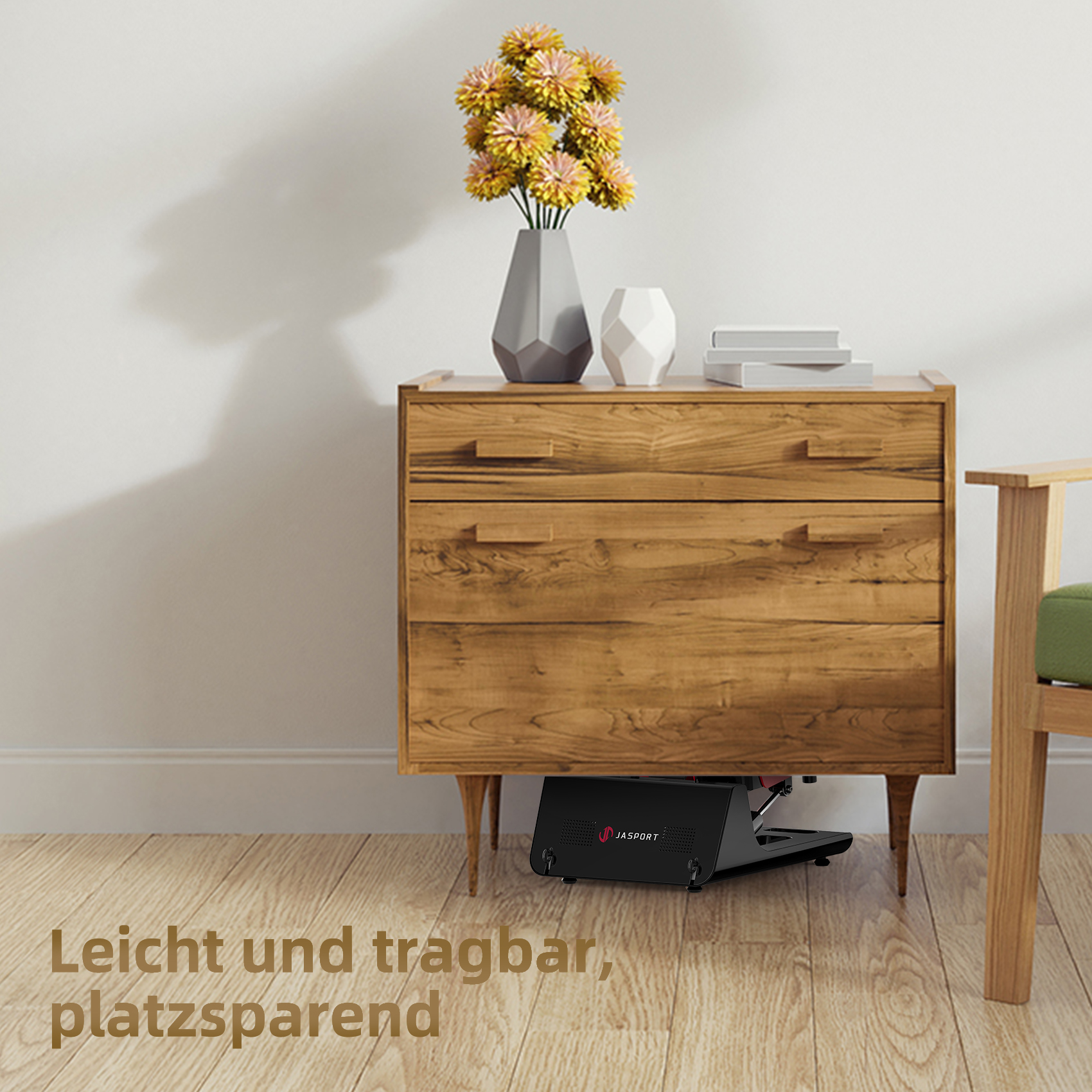 Ein Holzschrank mit einer Blumenvase und einer kleinen schwarzen Maschine darunter. Text: 'Leicht und tragbar'.