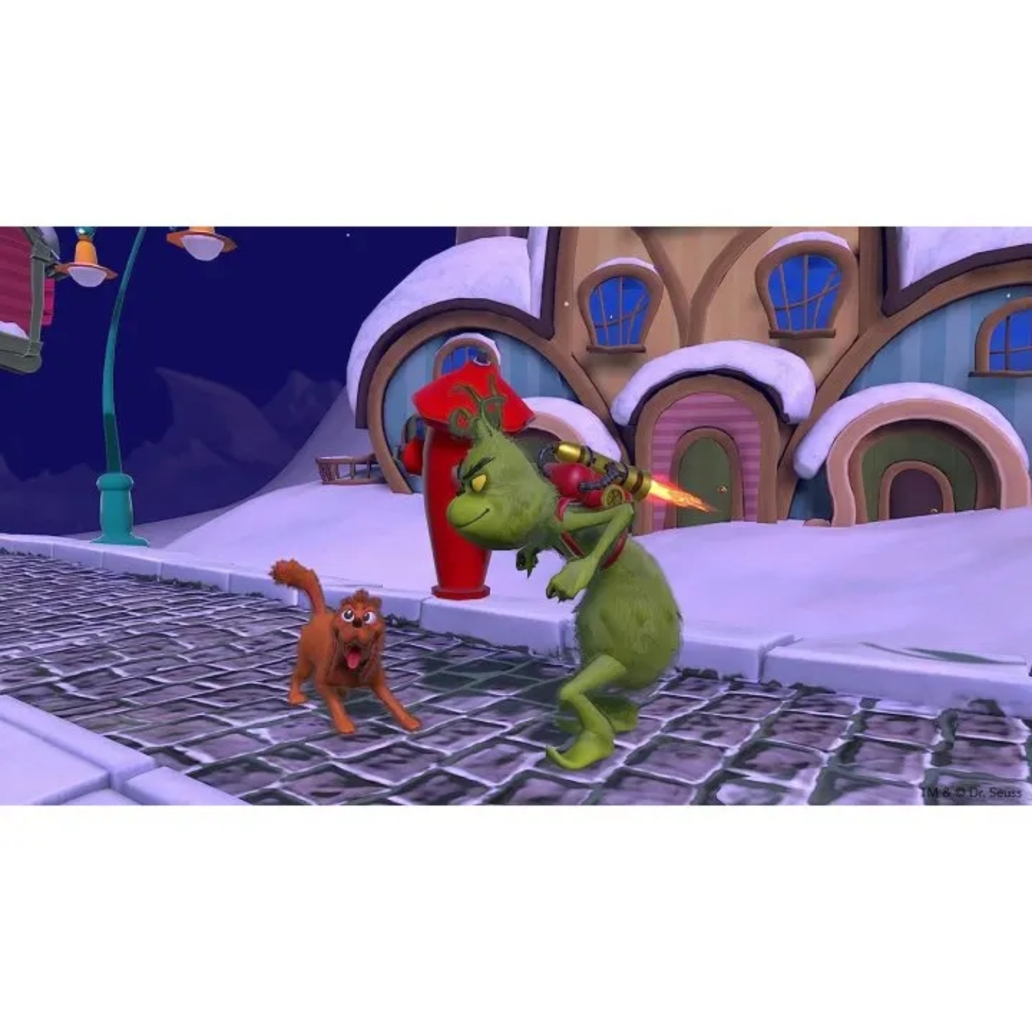 Der Grinch mit einer Waffe jagt einen Hund in einer verschneiten Szene mit Gebäuden im Hintergrund.