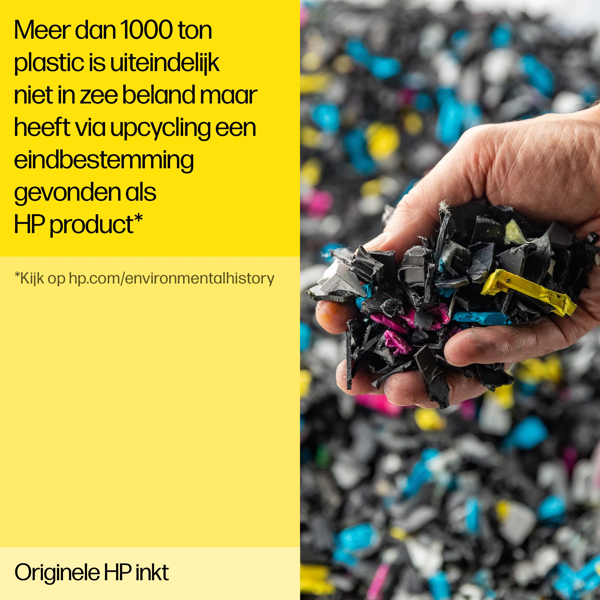 Hand die plastic restjes vasthoudt naast een gele balk met tekst over plastic recycling, die HP-producten promoot.