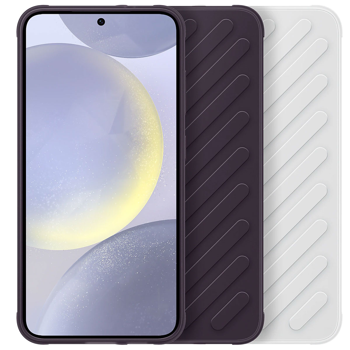 Telefoon links, twee hoesjes rechts, één zwart en één wit, geribbeld ontwerp.