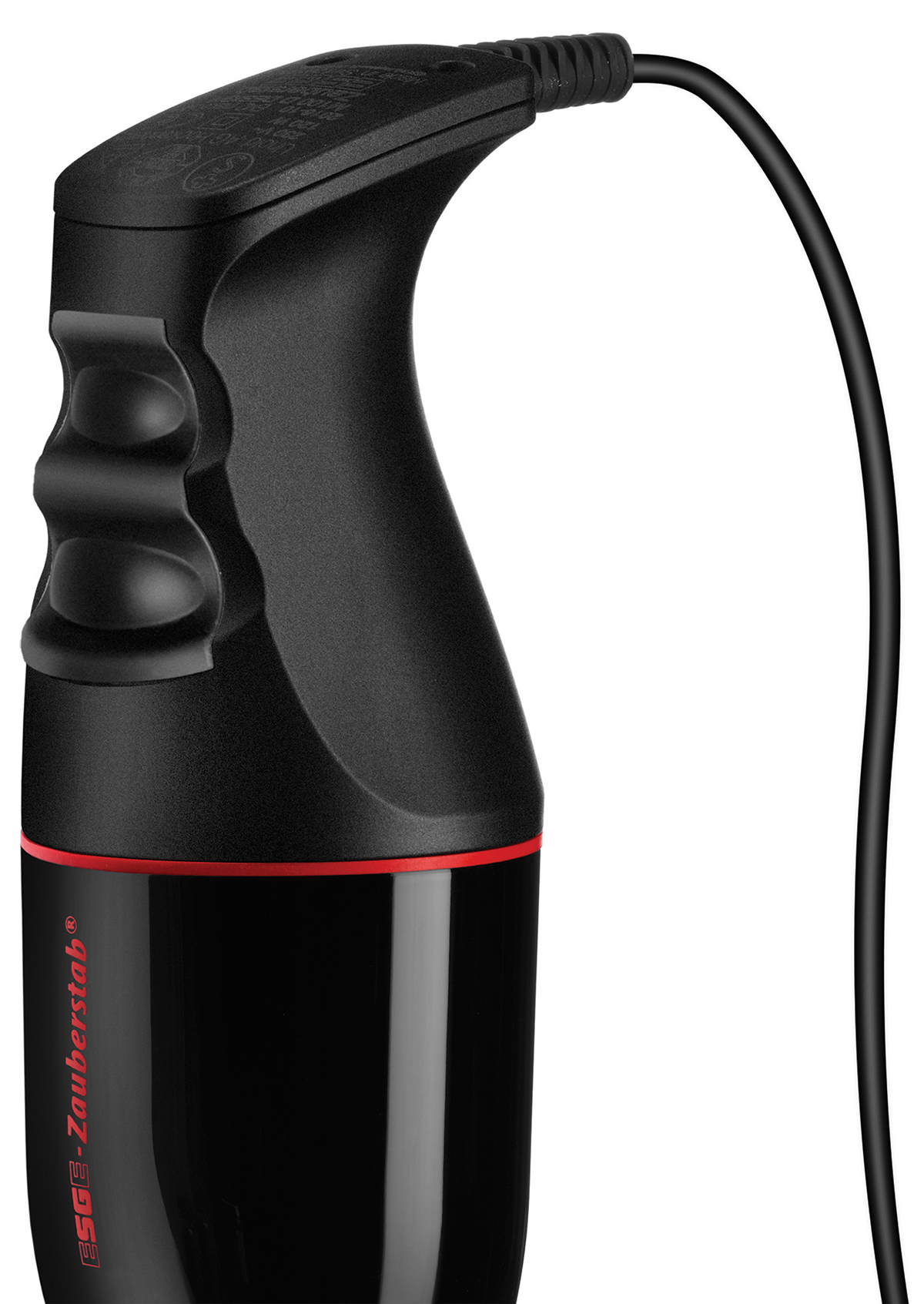Zwarte staafmixer met rode streep en zwarte kabel, geïsoleerd op een witte achtergrond.