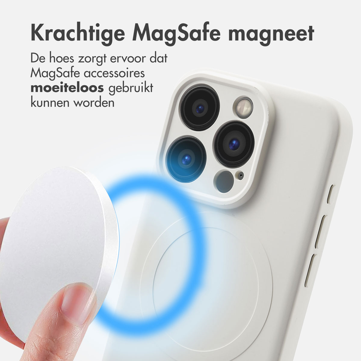 Witte telefoonhoes met MagSafe ring. Een wit MagSafe accessoire wordt bevestigd. Tekst: MagSafe magneet.