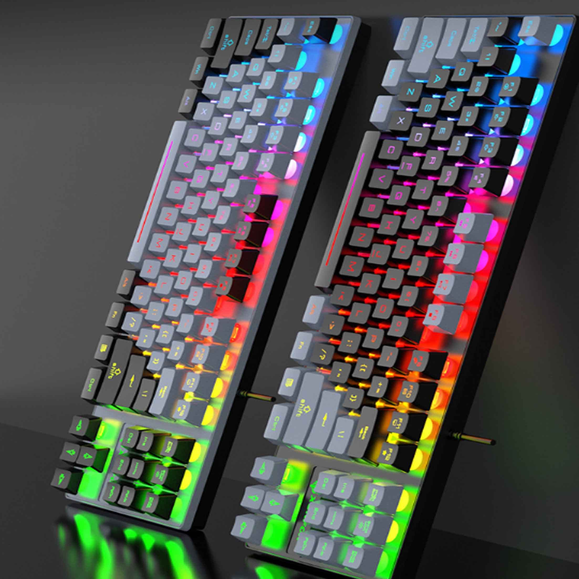 Dwie klawiatury do gier z podświetlanymi klawiszami, różne kolory.