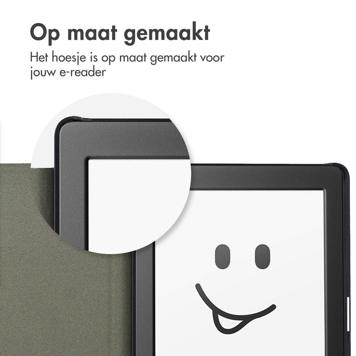 Gros plan sur une housse pour liseuse. L'écran affiche un smiley.