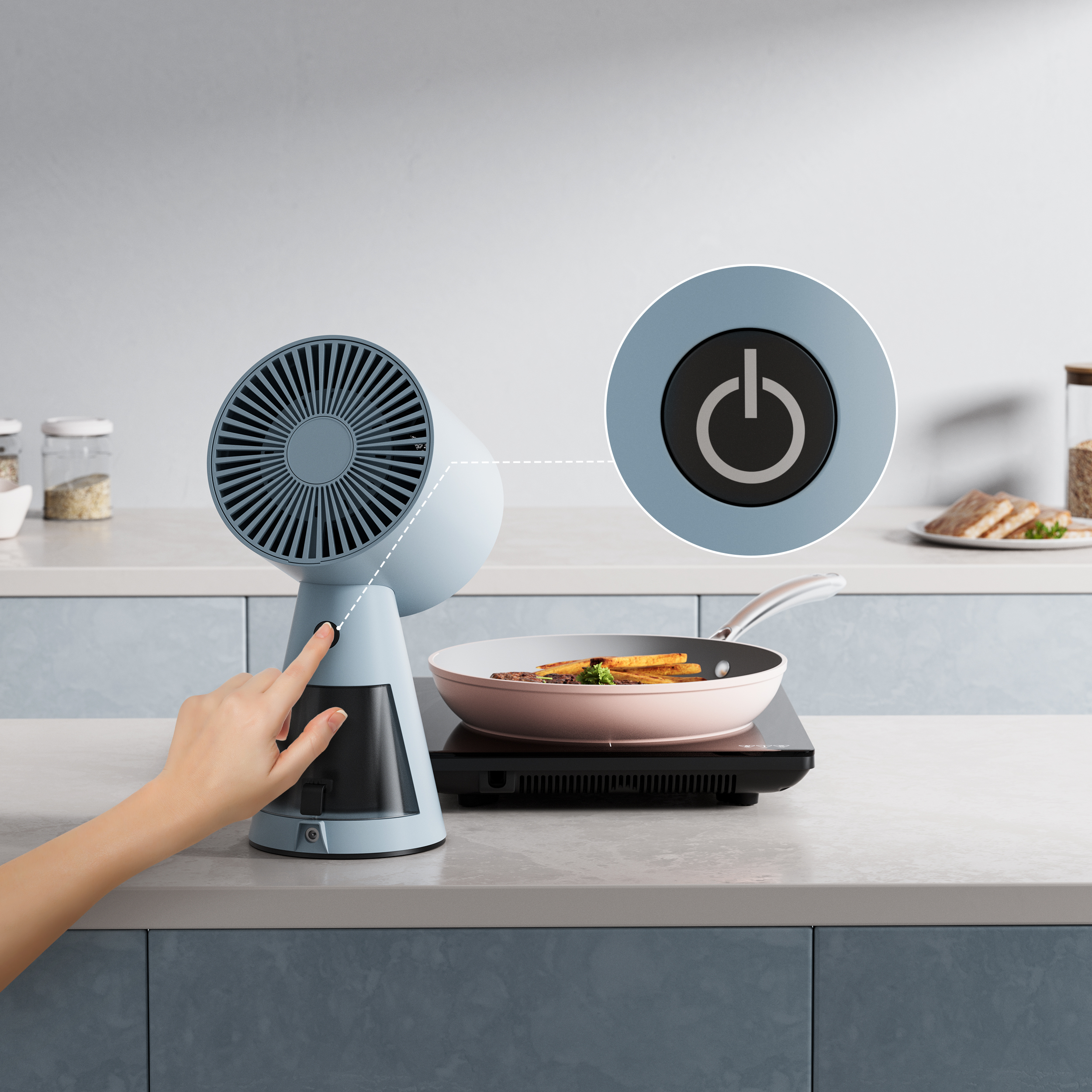 Una mano preme il pulsante di accensione di un ventilatore blu vicino a una padella.
