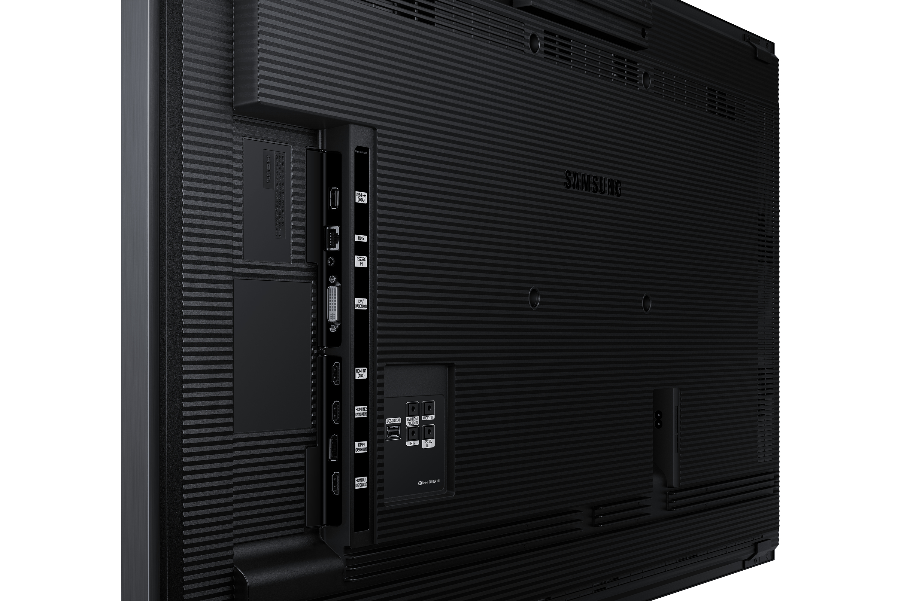 Zbliżenie tyłu czarnego telewizora, pokazujące porty i szczeliny wentylacyjne, widoczne logo Samsung.