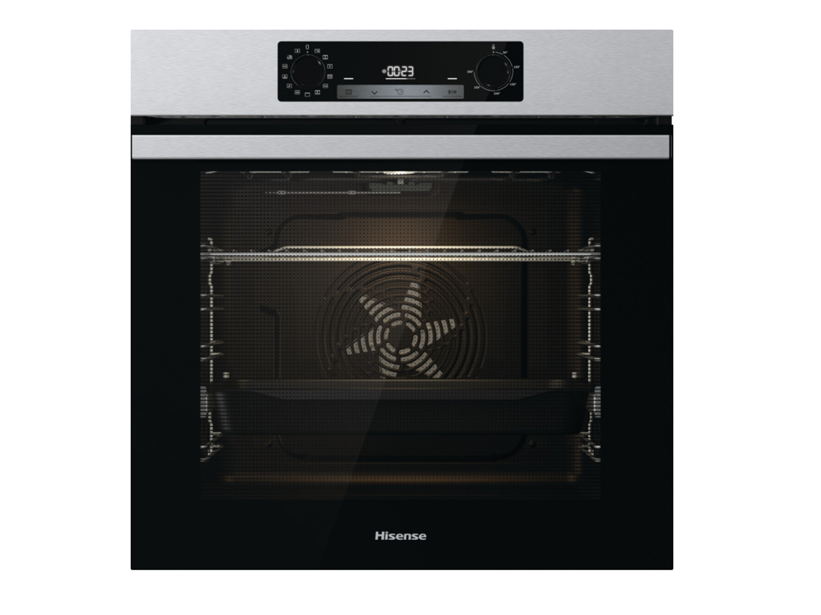Forno Hisense con display digitale e ventola interna visibile. Porta nera chiusa.