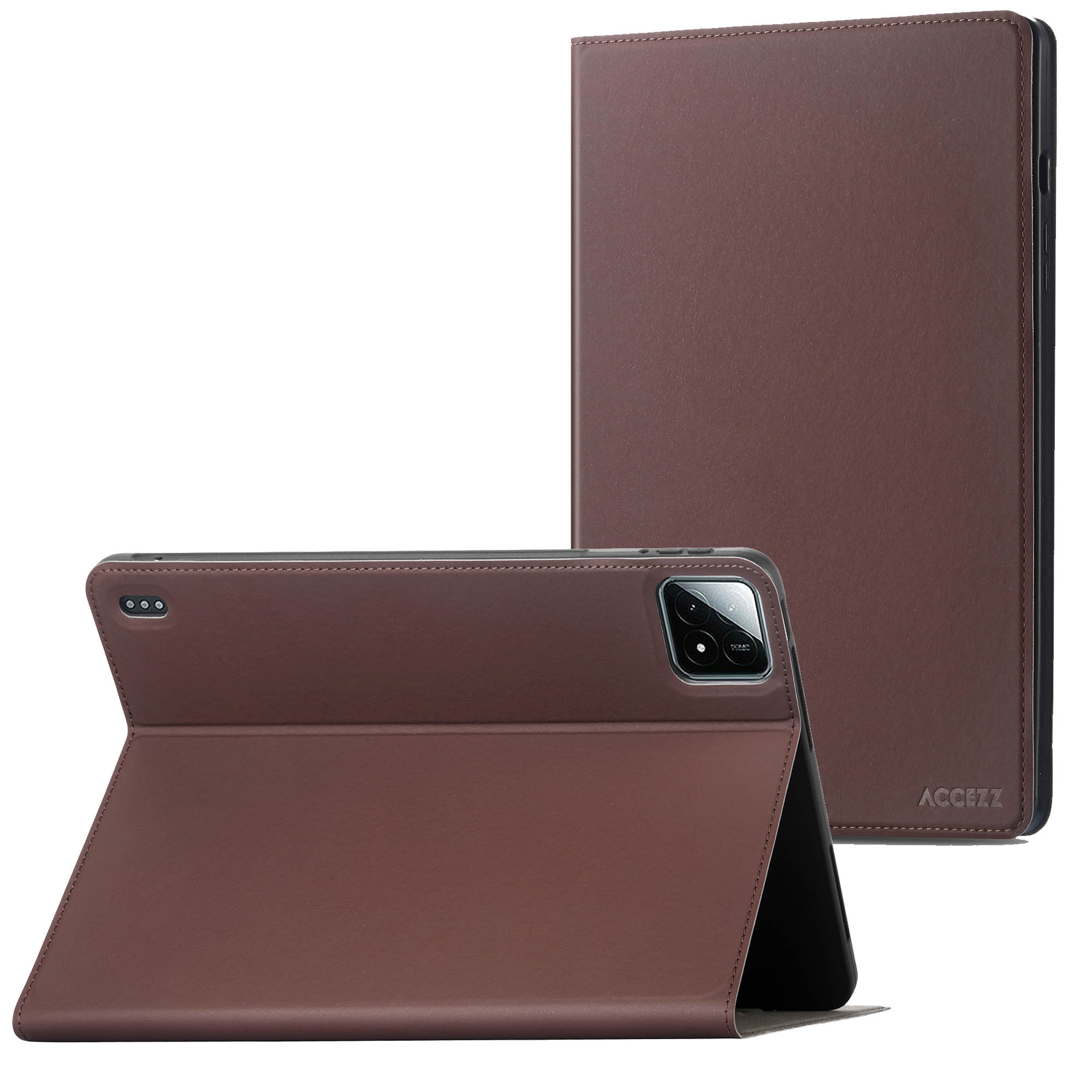 Bruine tablethoes, met een tablet erin en de cover open. Witte achtergrond.