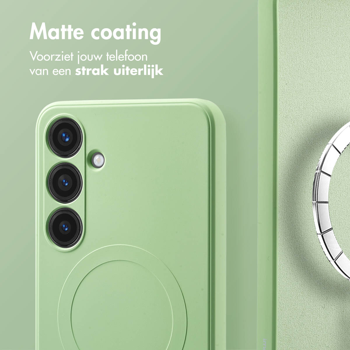 Groene telefoonhoes met drie camera's en cirkelvormig ontwerp.