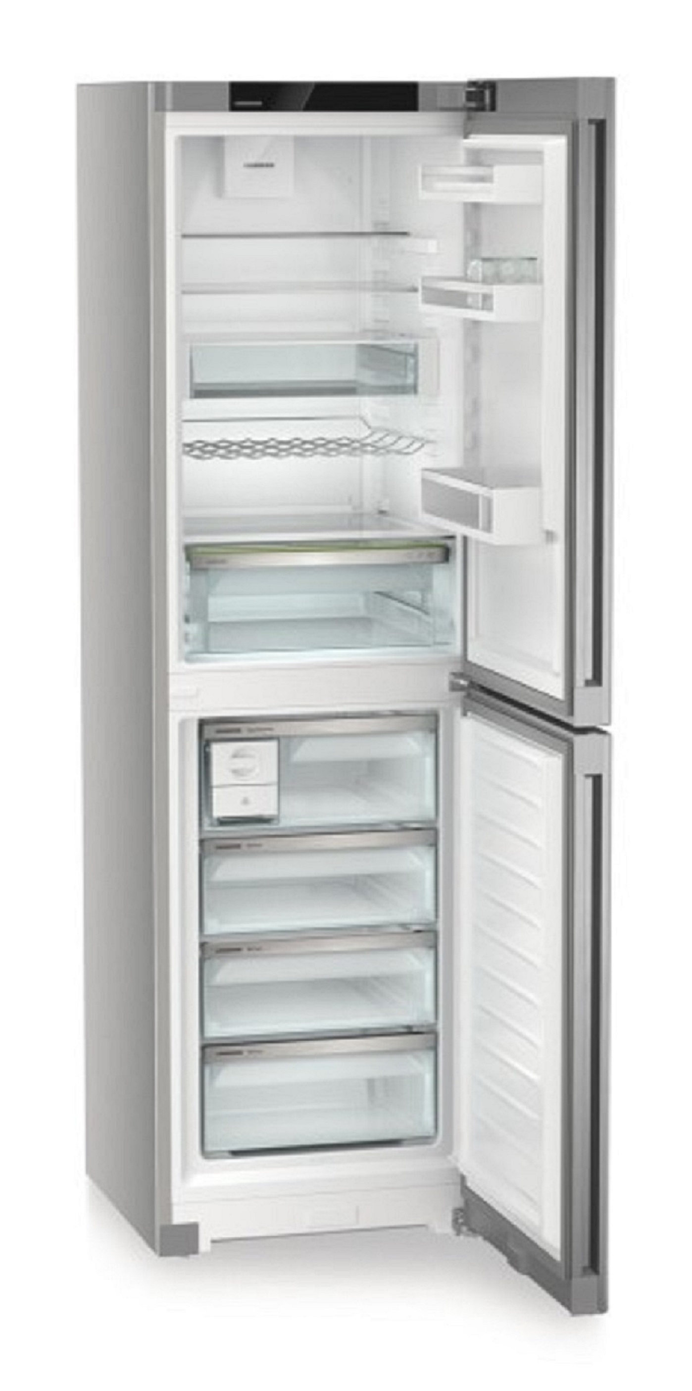 Un refrigerador abierto con múltiples estantes, cajones y un compartimento congelador. El interior es blanco.