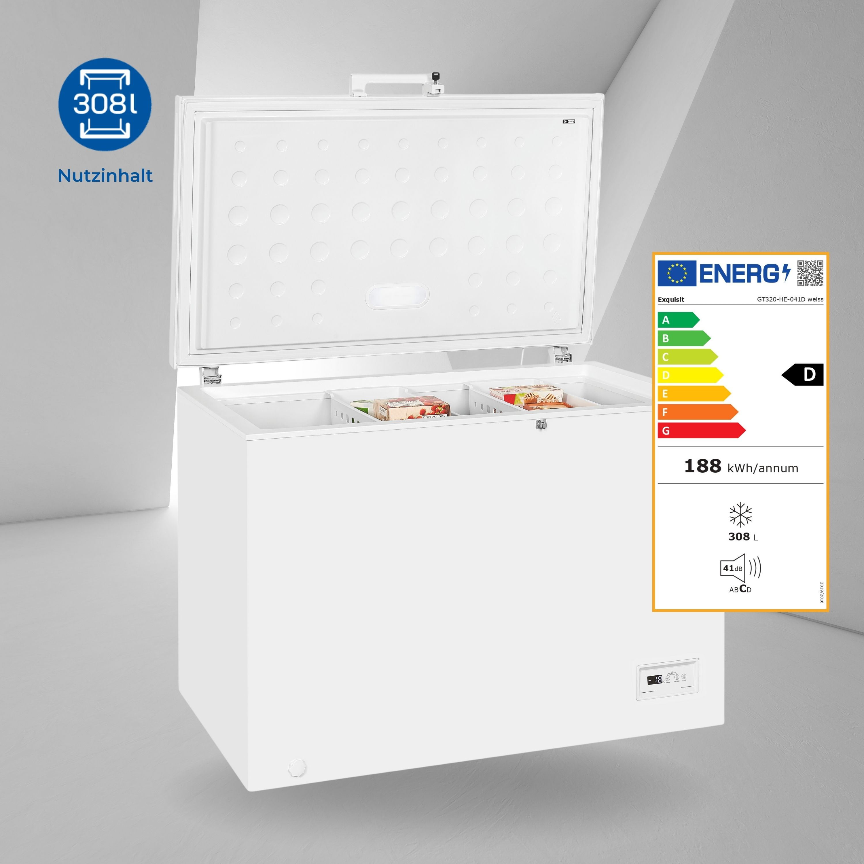 Weiße Truhen-Gefriertruhe, offen, mit Fächern, Lebensmitteln und Energieeffizienzlabel mit D-Bewertung.
