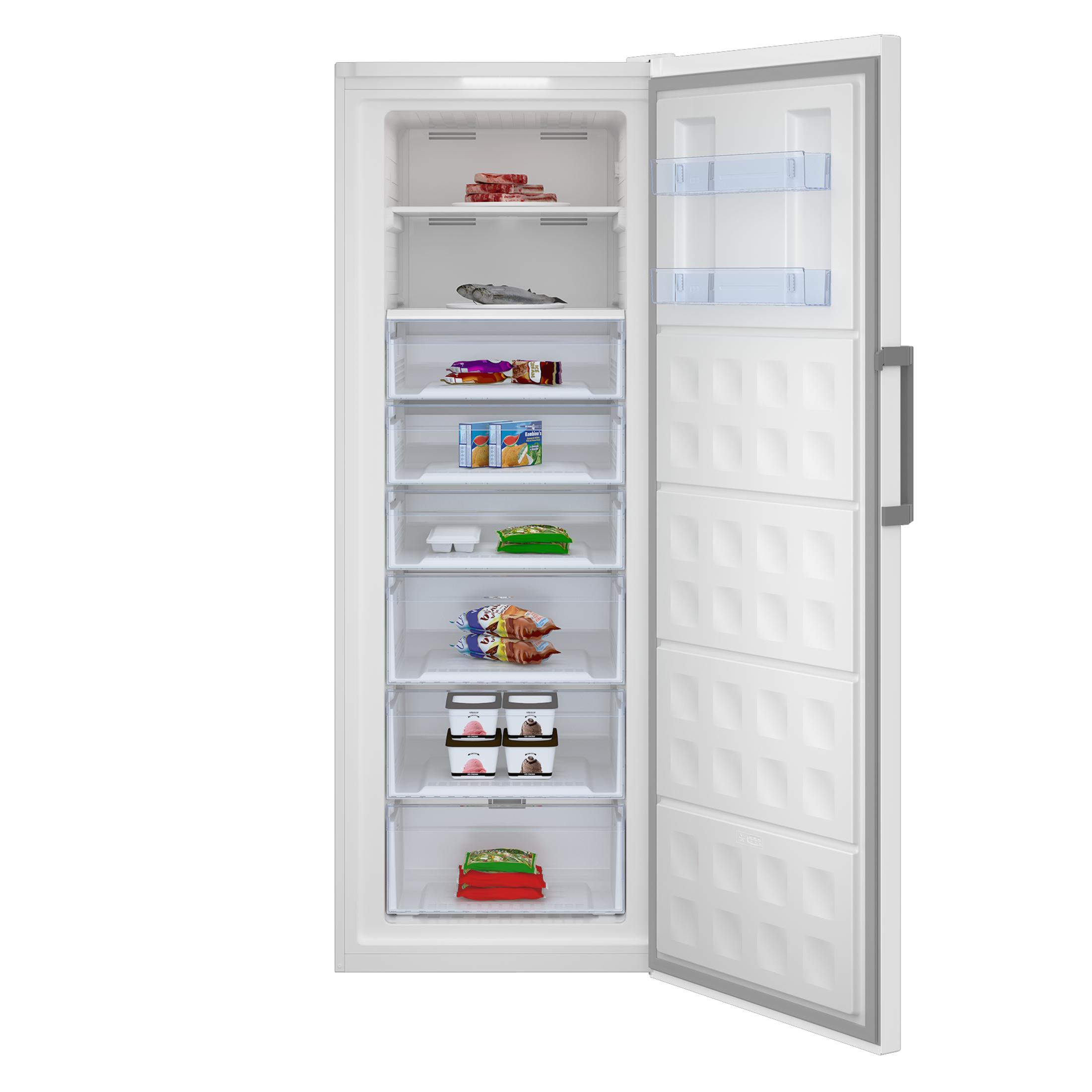 Otwarta biała zamrażarka z półkami i szufladami wypełnionymi mrożonkami. Białe tło.