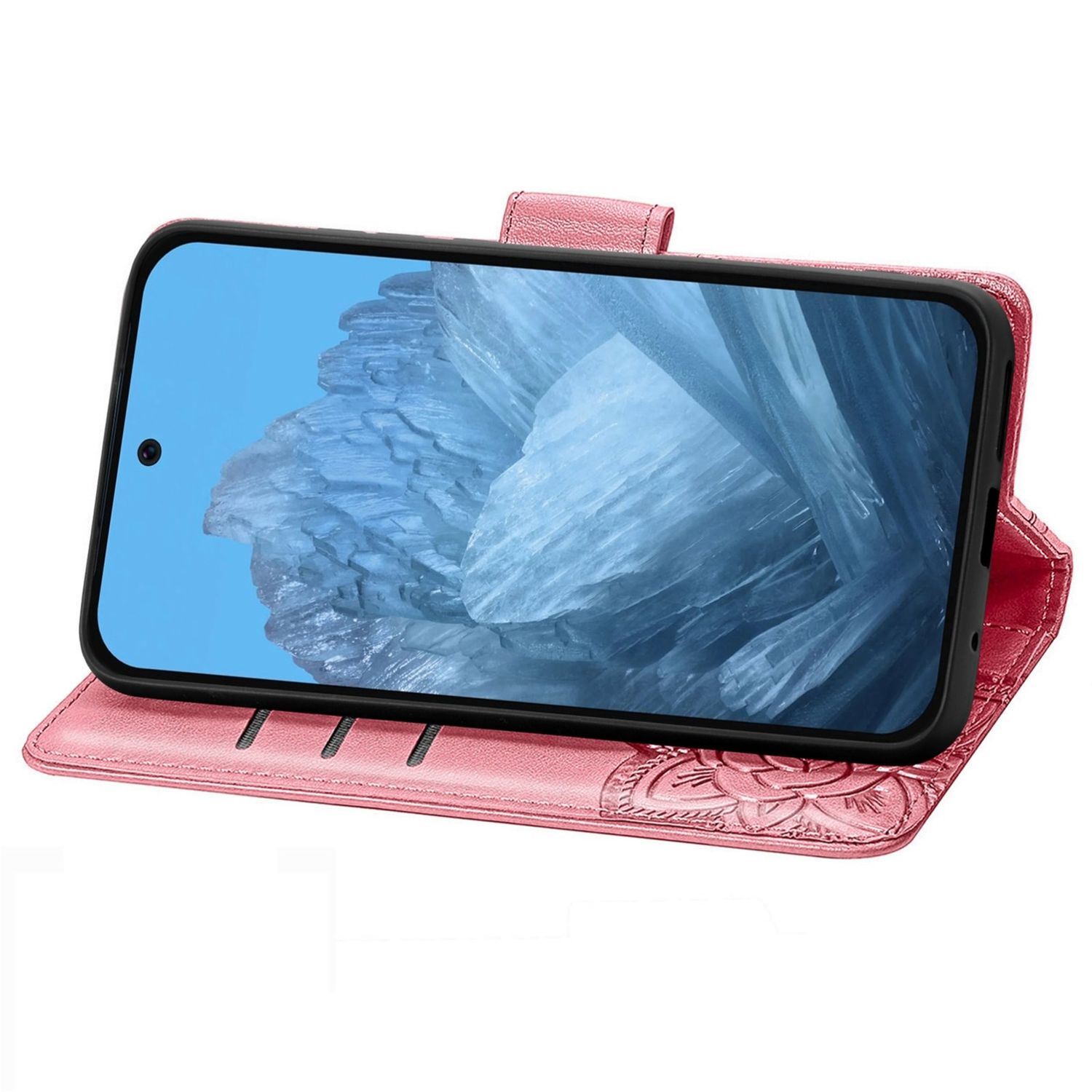 Rosa Handyhülle offen, hält ein Handy. Telefonbildschirm zeigt blaue Kristalle.