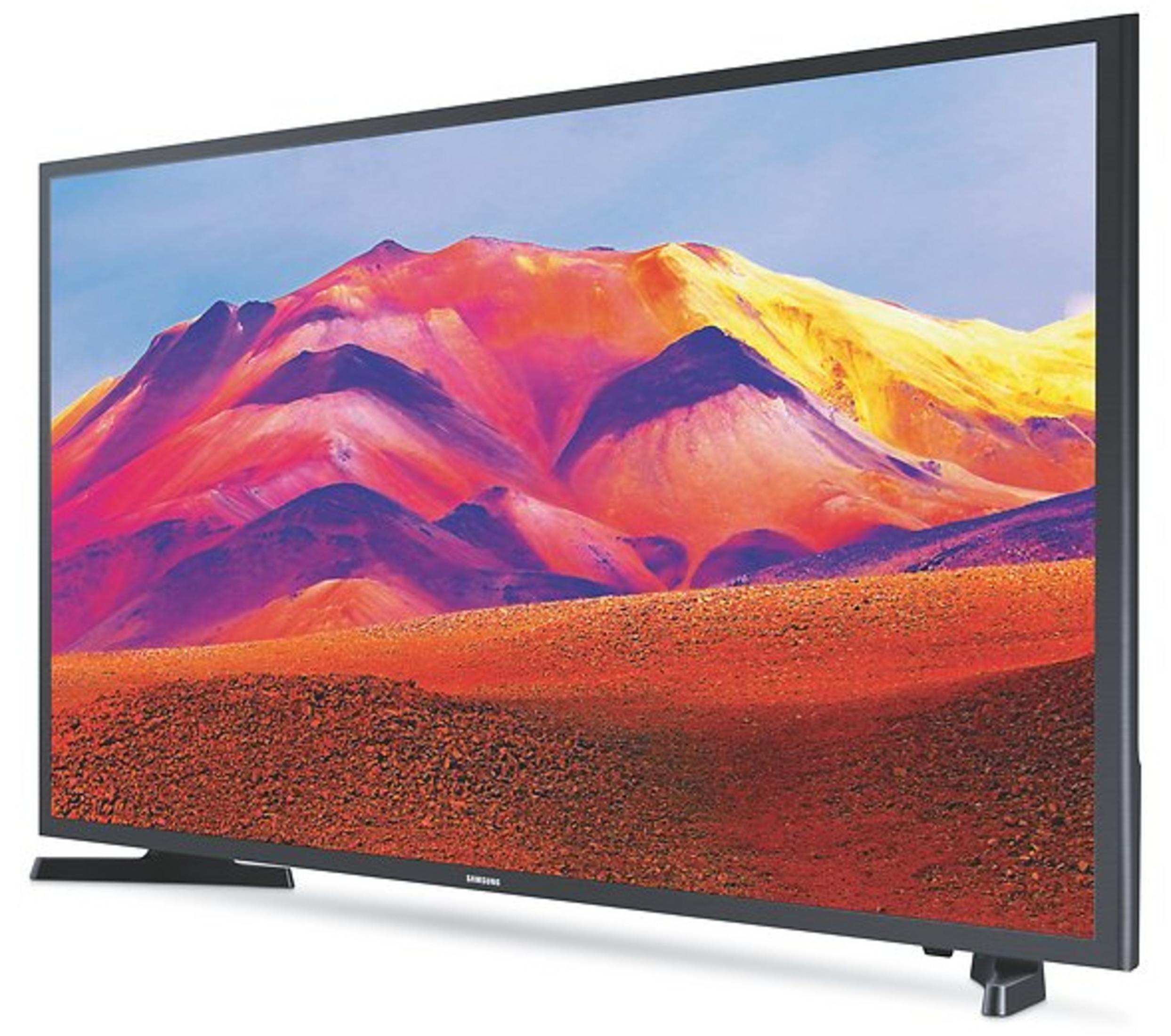 Grande TV a schermo piatto mostra un colorato paesaggio montano.