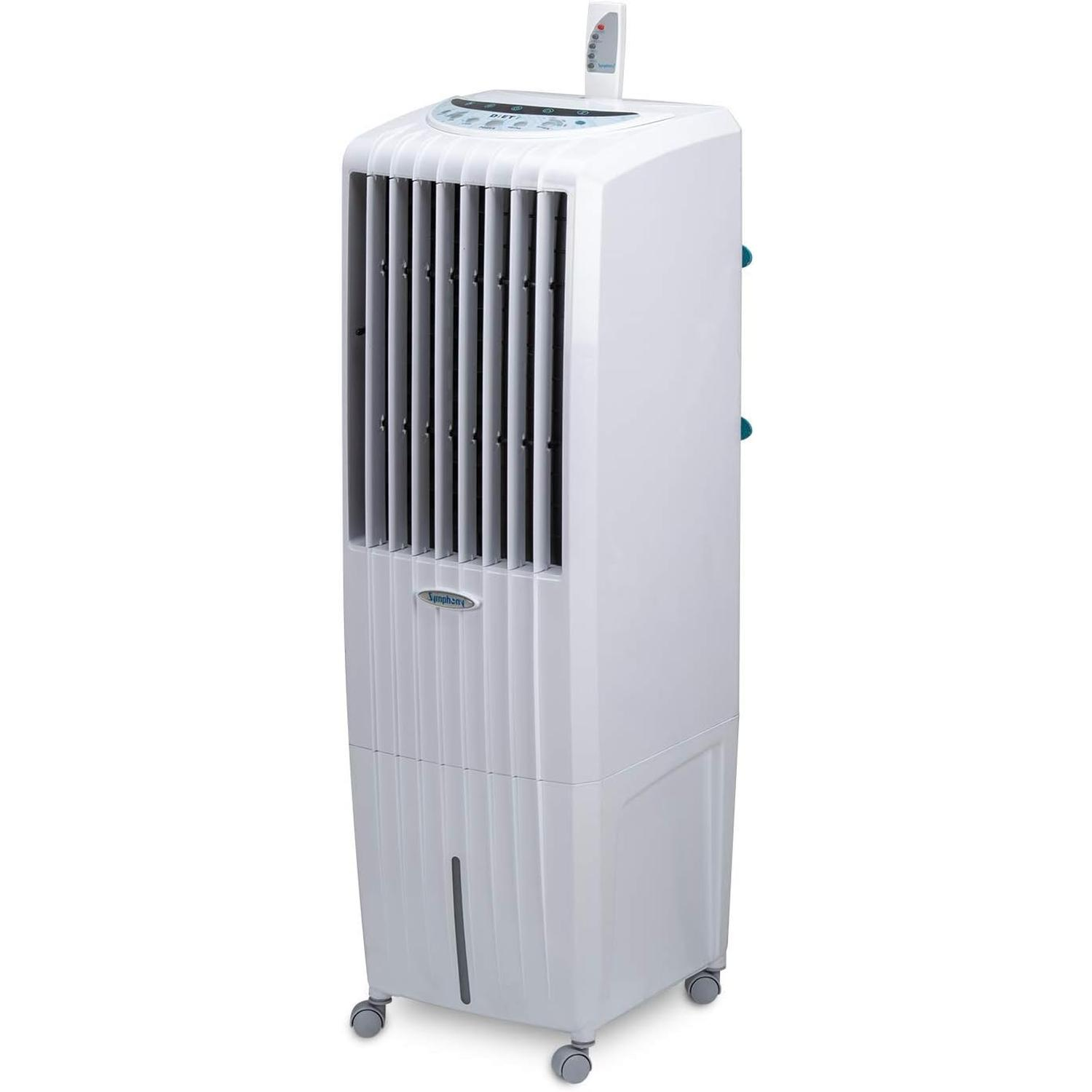 Enfriador de aire blanco con lamas verticales y panel de control. Ruedas en la base.