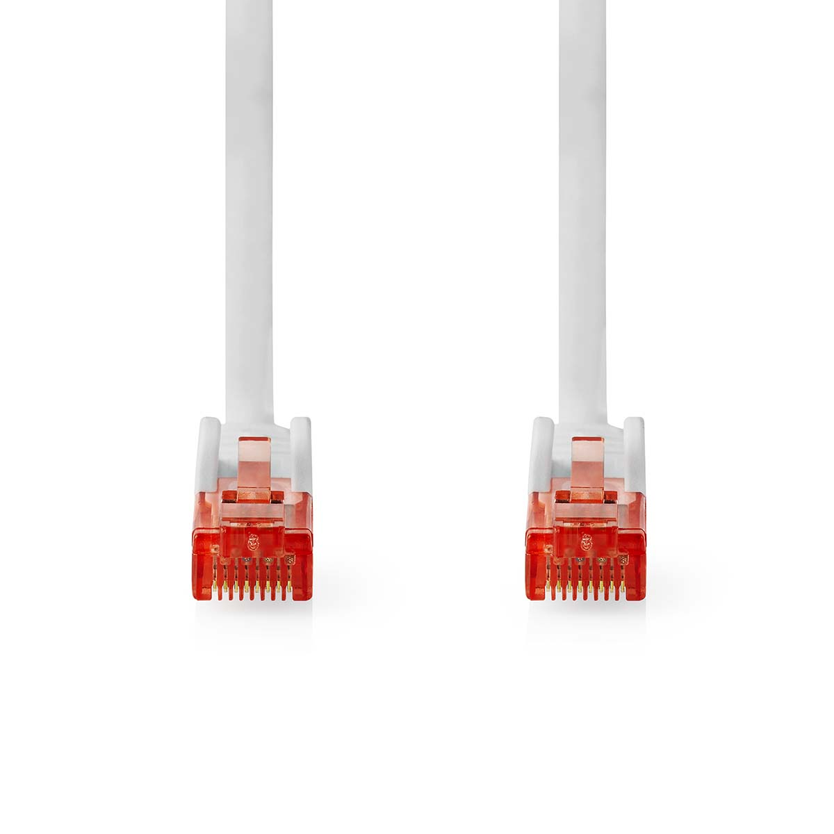 Twee witte ethernetkabels met rode connectoren op witte achtergrond.