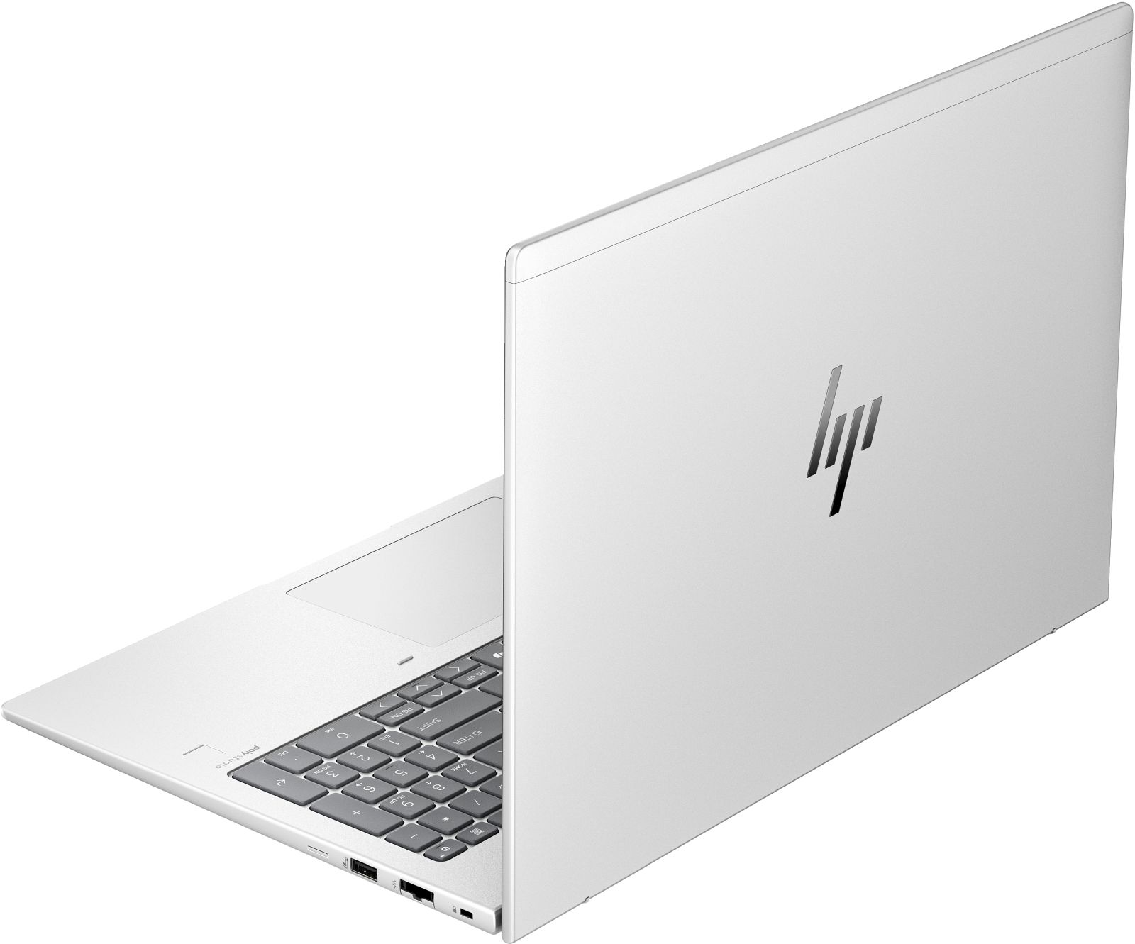 Biały laptop z logo HP na tylnej obudowie, lekko otwarty.