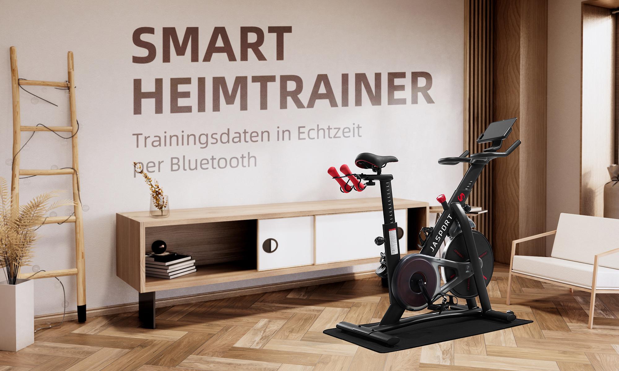 Ein Raum mit einem Smart-Heimtrainer und einem Schrank. Der Text an der Wand lautet 'SMART HEIMTRAINER'.