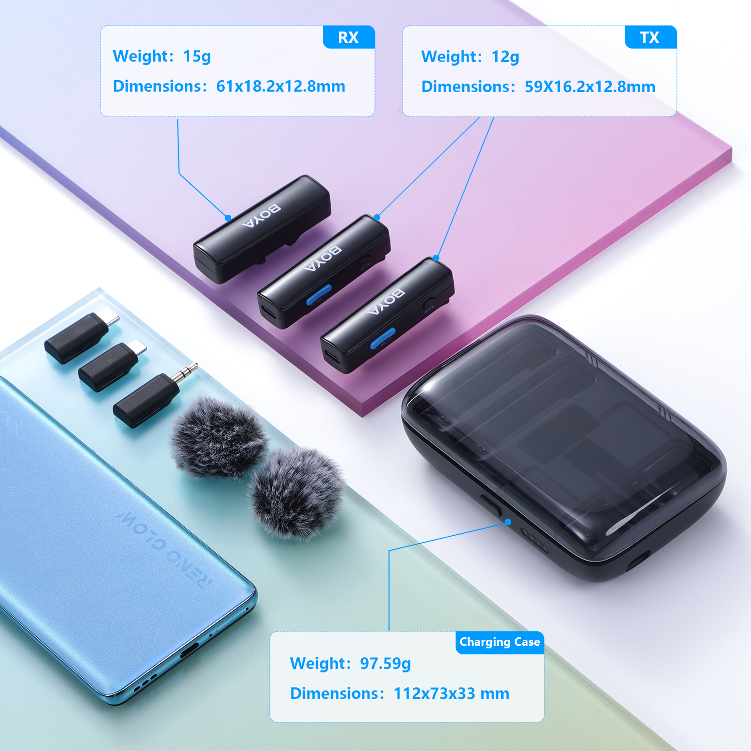 Un teléfono inteligente azul con dispositivos de grabación de audio y un estuche de carga, con etiquetas.