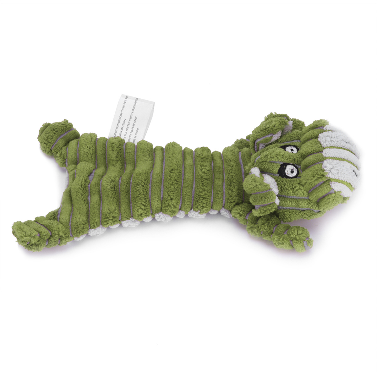 Grünes Hundespielzeug in Form eines langen, gerippten Dinosauriers. Weißer Hintergrund.