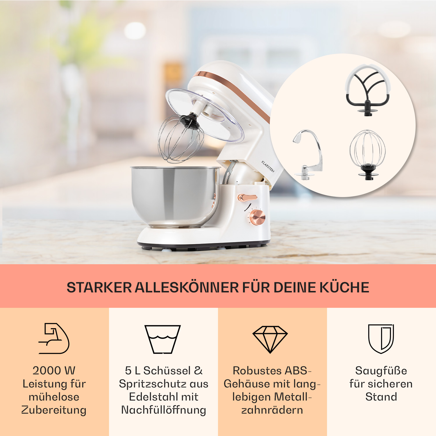 Ein weißer Küchenmixer mit Aufsätzen und Symbolen, die Funktionen wie Leistung und Schüsselkapazität zeigen.