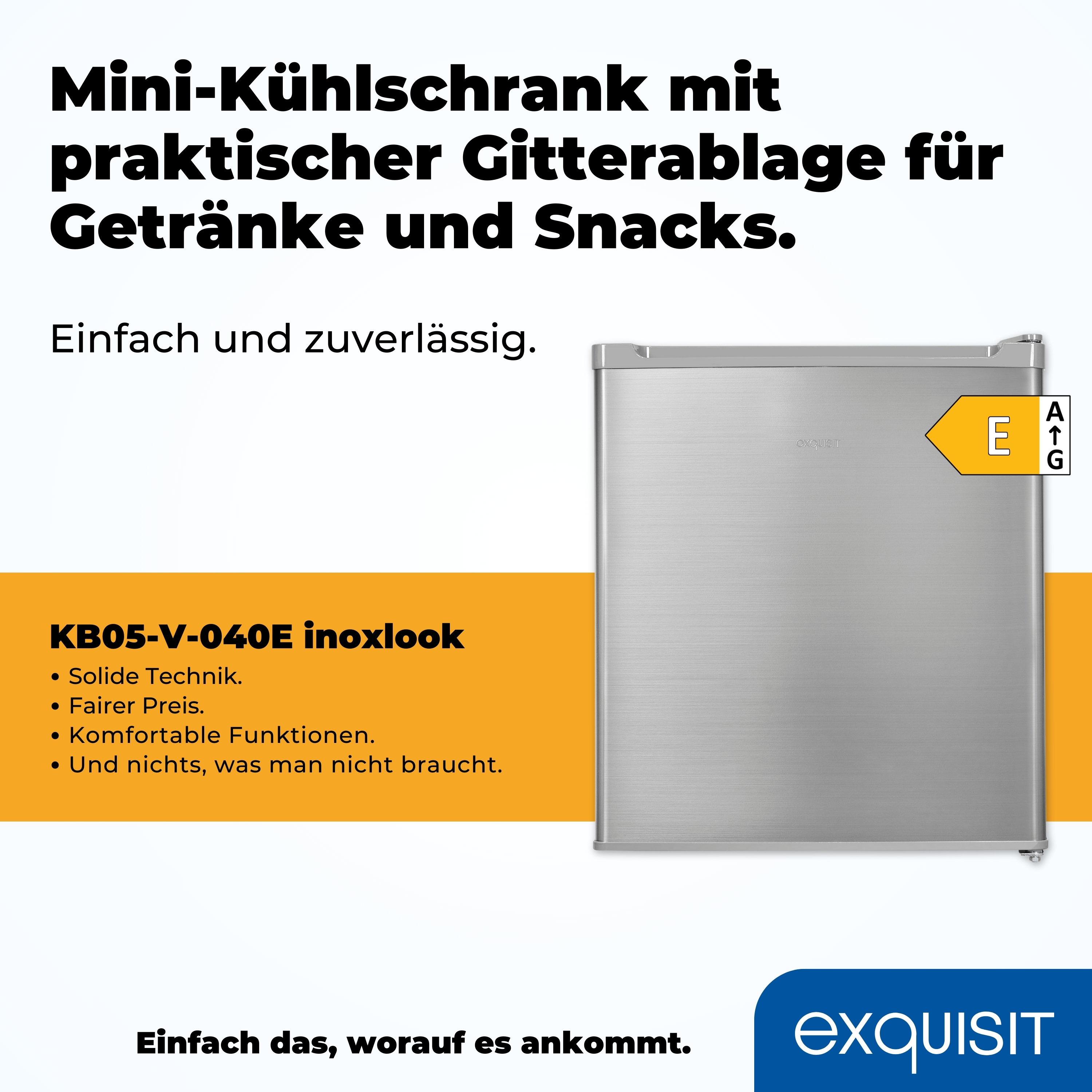 Ein silberner Mini-Kühlschrank mit deutschem Text. Es hat ein Energielabel. Weißer Hintergrund.