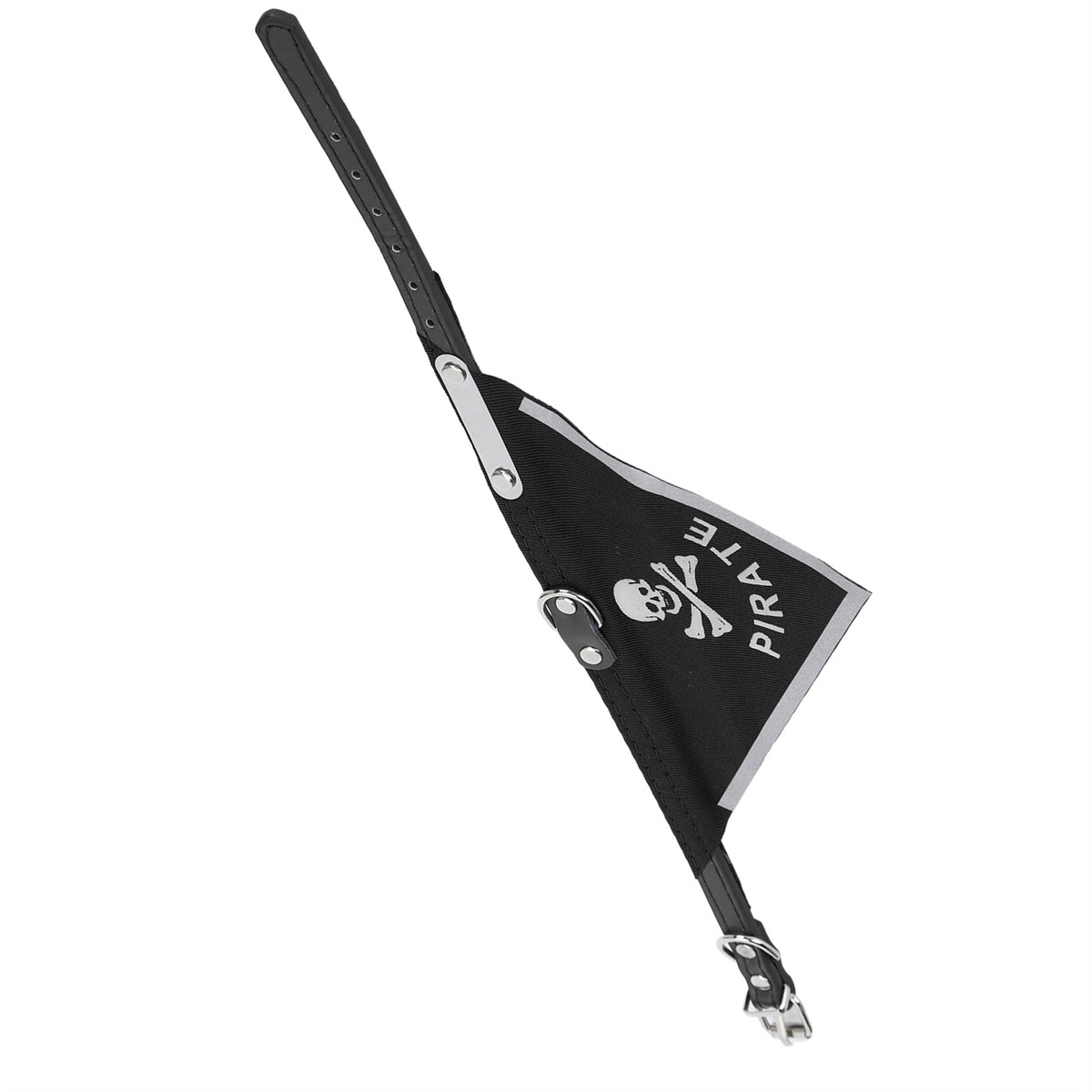 Schwarzes Hundehalsband mit Piratenflagge und Totenkopf-Symbol.