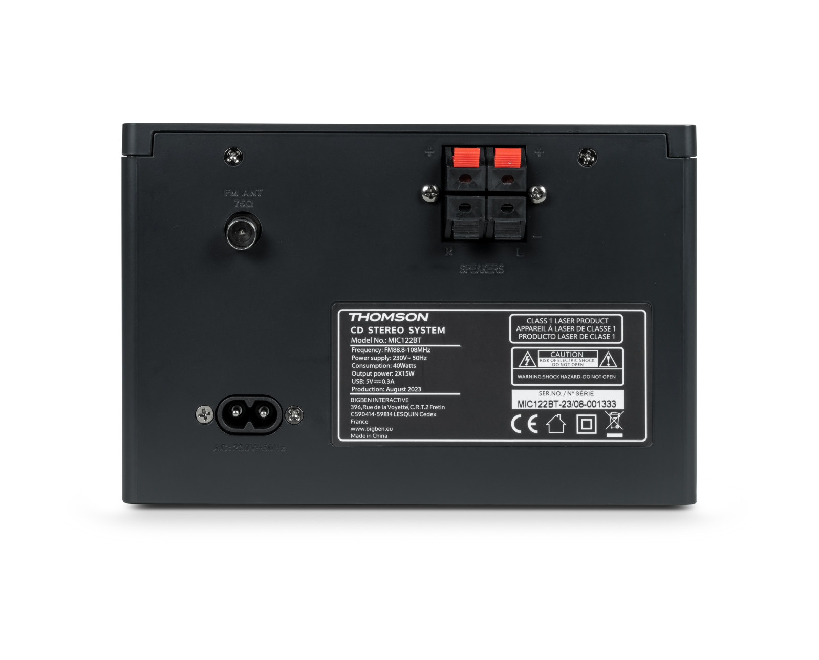 Tył czarnego systemu stereo z różnymi wejściami i wyjściami.