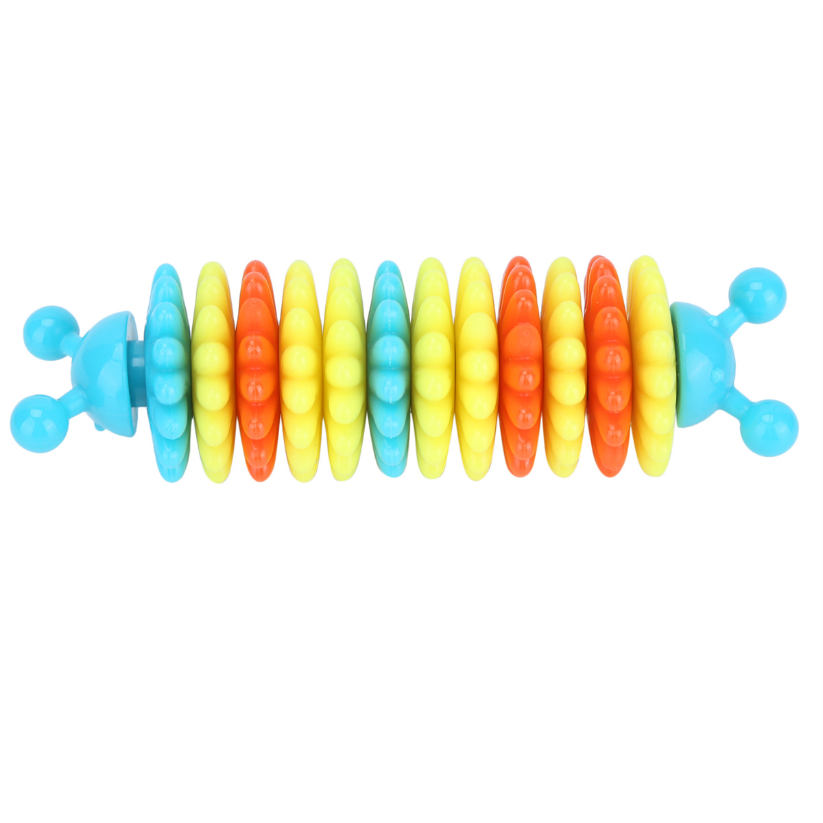 Ein farbenfrohes Babyrasselspielzeug. Es hat blaue Enden mit mehreren Perlen. Der Mittelteil ist bunt.