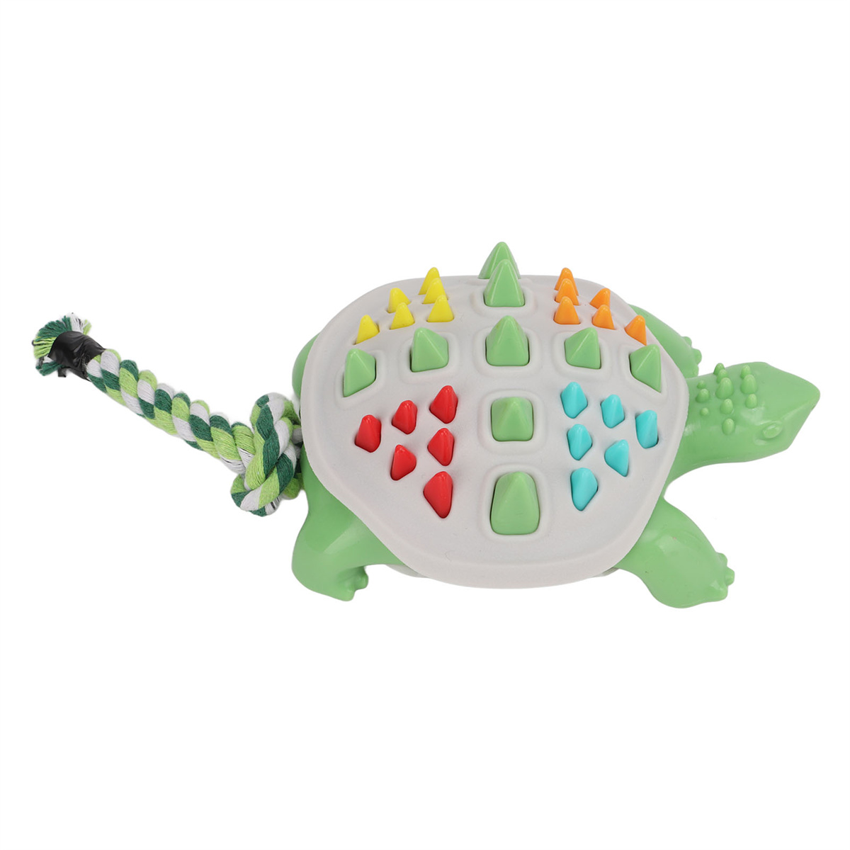 Ein Hundespielzeug in Form einer Schildkröte, grüner Körper, Seil befestigt, bunte Stacheln.